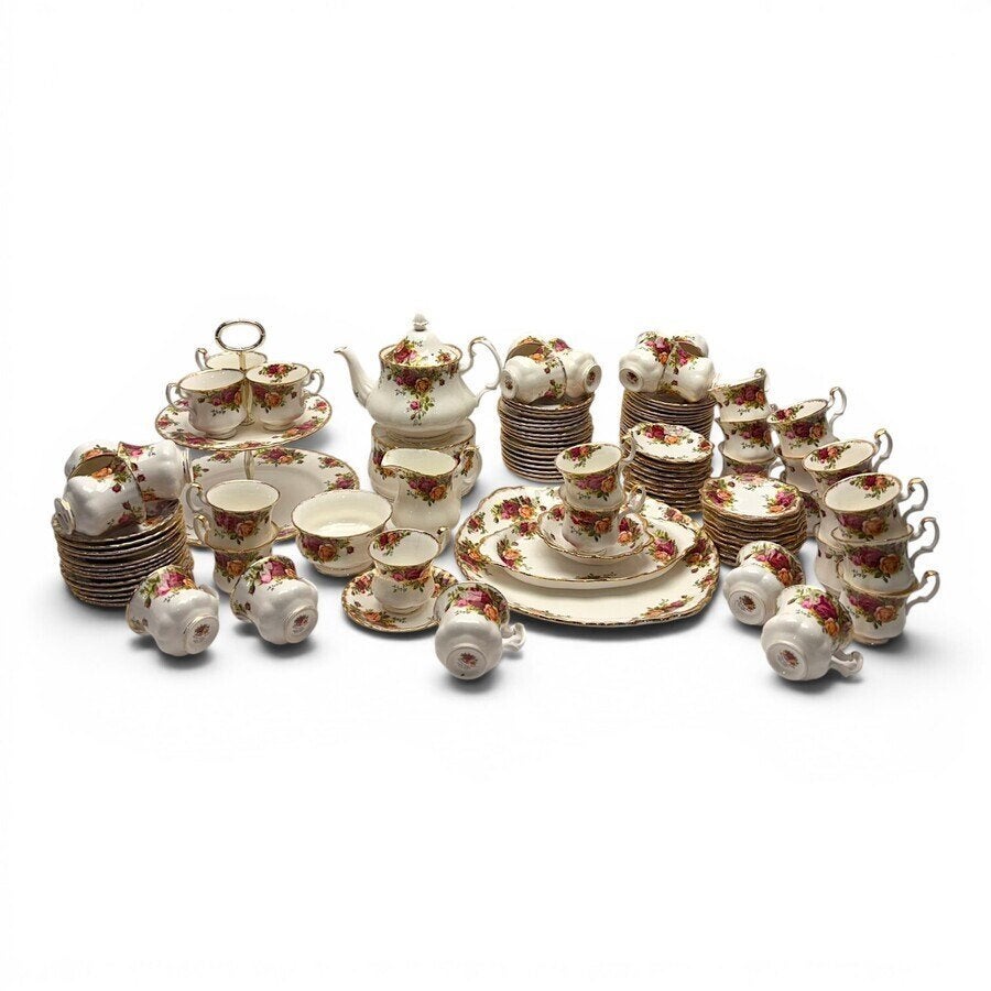 Groot lot Royal Albert servies, Old Country Roses, Antiek en Kunst, Ophalen of Verzenden