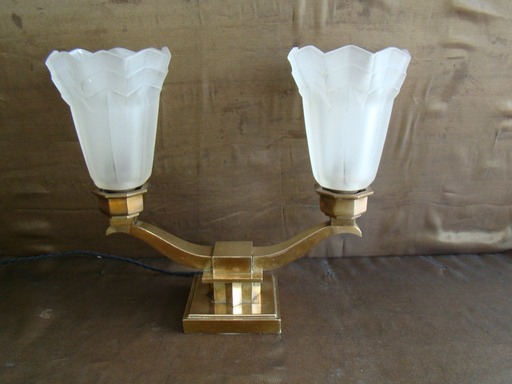 Degué messing art deco tafellamp glazen kappen gesigneerd, Ophalen