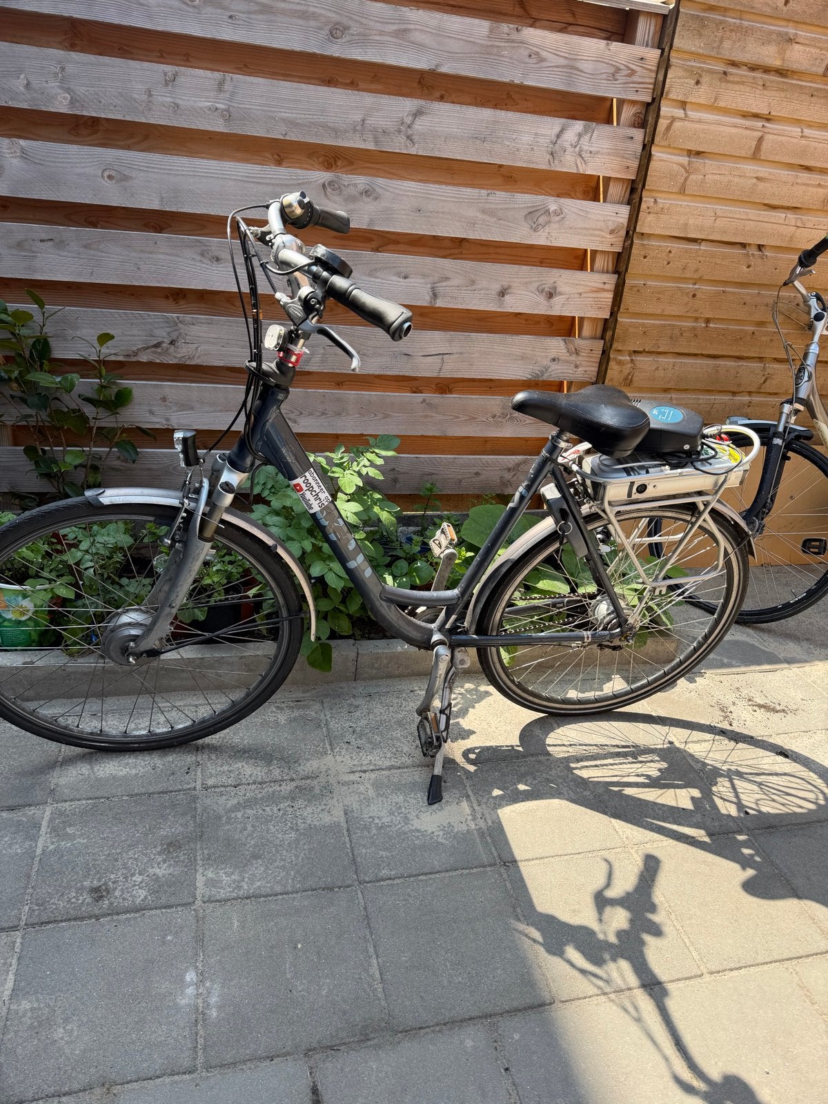 Gebruikte elektrische fiets met oplader, Overige merken, Gebruikt, Ophalen of Verzenden, 51 tot 55 cm