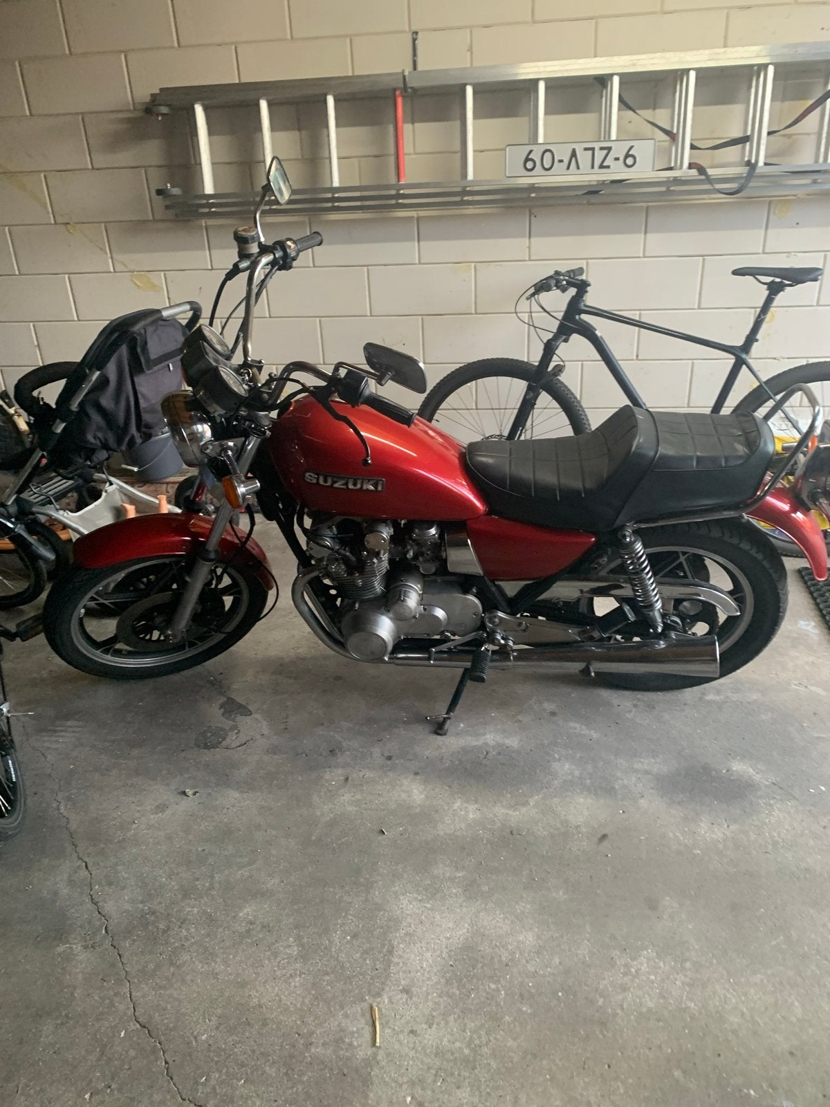Suzuki GS550L in goede staat, 4 cilinders, Chopper, Gebruikt, Particulier