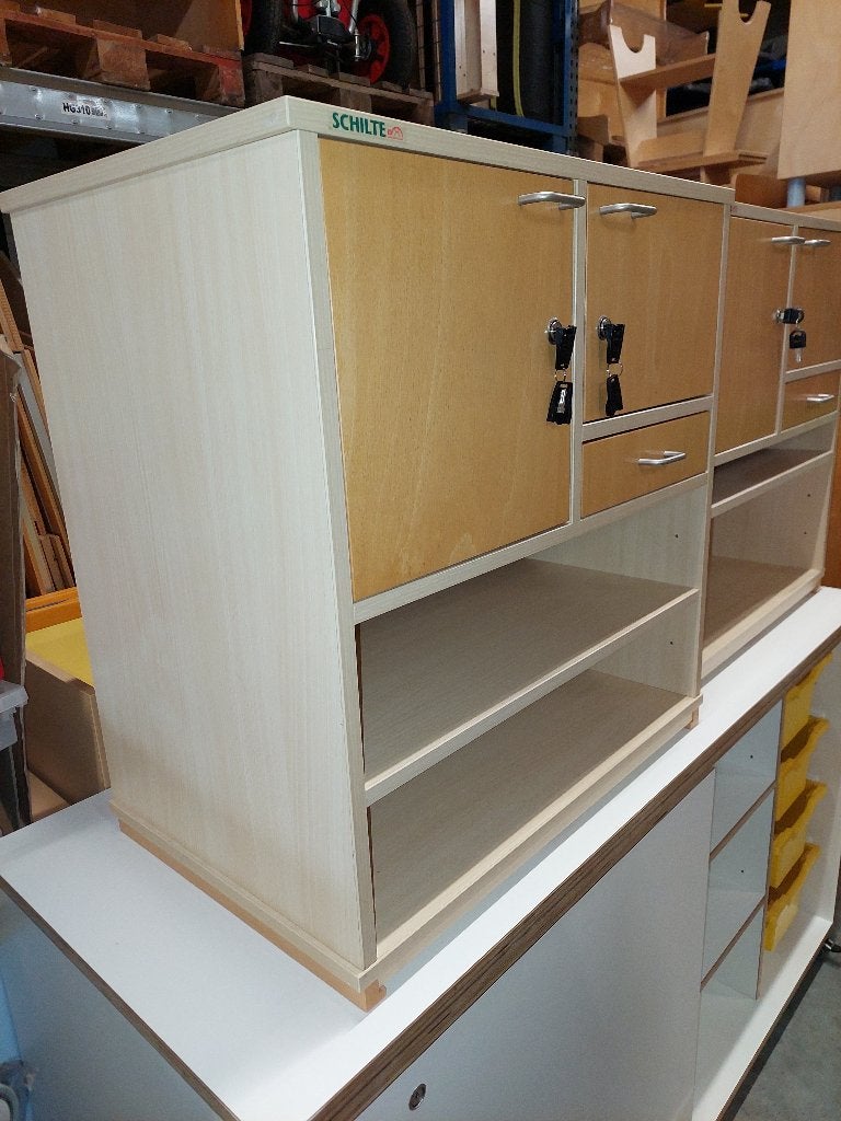 2x Schilte hangkast / wandkast / leidsterkast, Ophalen of Verzenden, Zo goed als nieuw, Kast