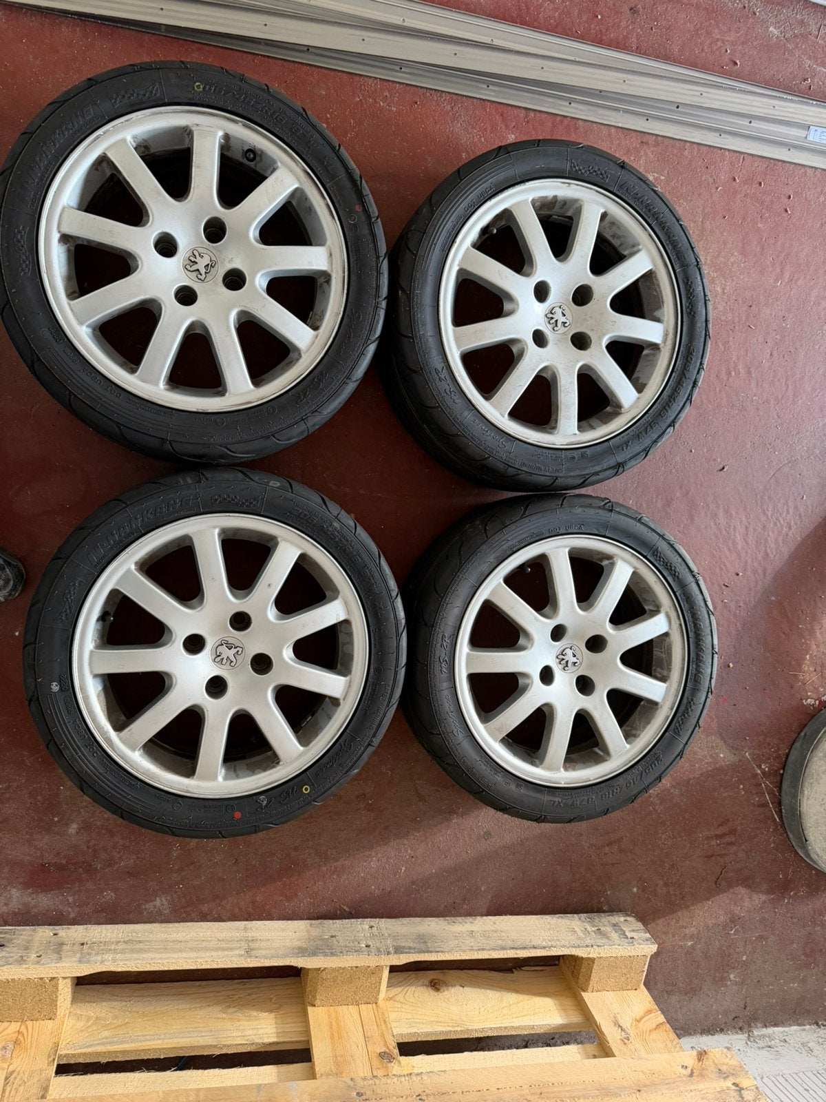 Peugeot 206 gti velgen met nieuwe banden, Auto-onderdelen, Ophalen, Nieuw