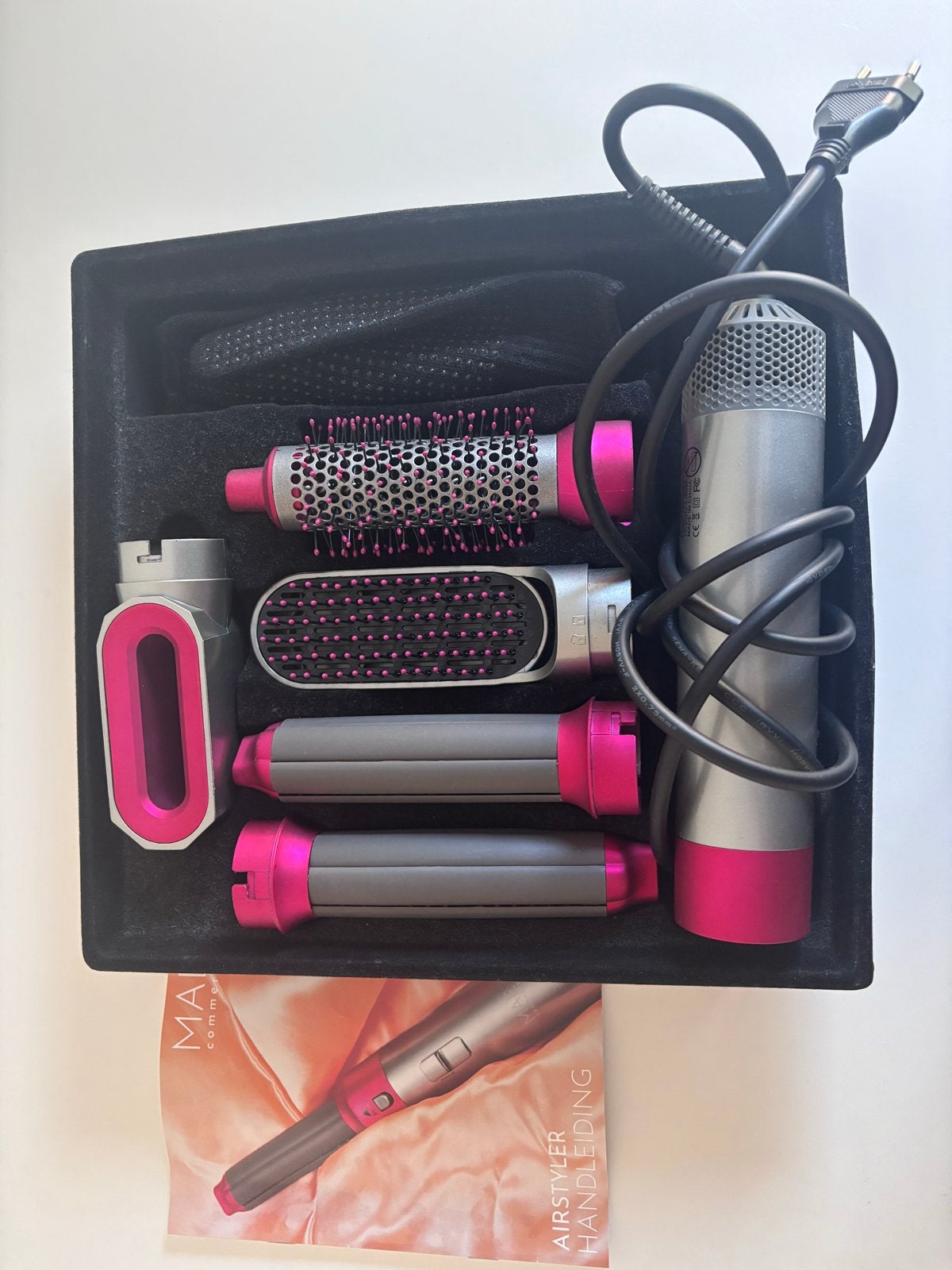 MAE Air Styler Complete - Haarstyling set, Witgoed en Apparatuur, Ophalen, Zo goed als nieuw, Haarverzorging