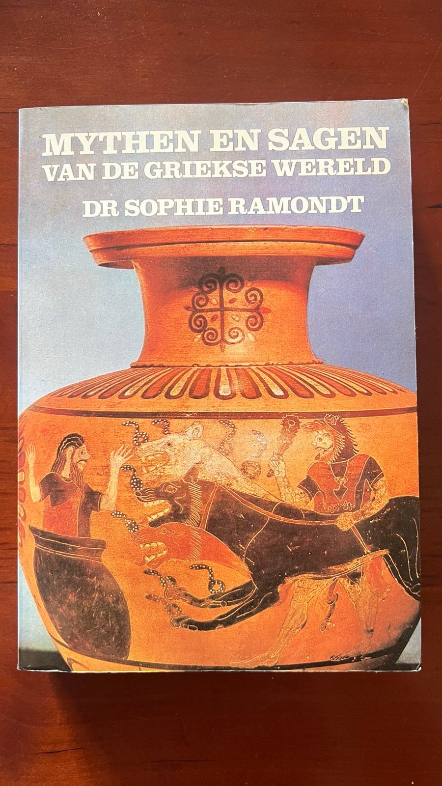 Mythen en Sagen van de Griekse Wereld - Dr. Sophie Ramondt, Boeken, Ophalen of Verzenden, Gelezen, Nederland