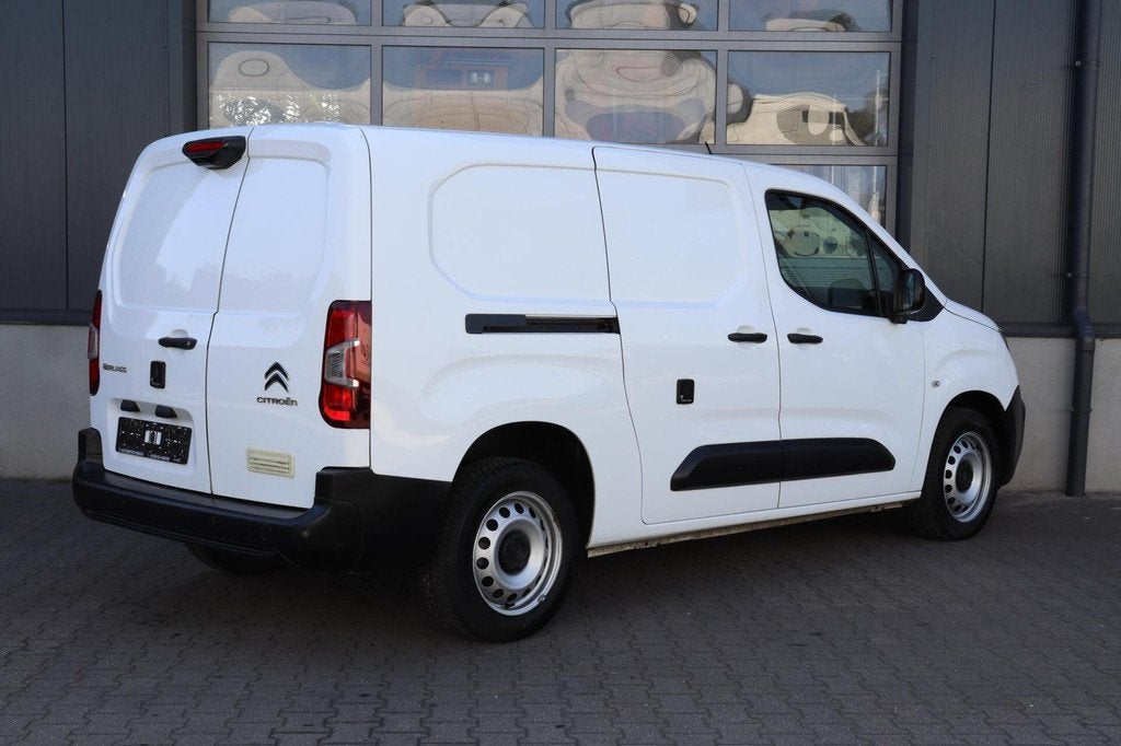 Citroen Berlingo bestel 1.5 BlueHDI XL l L2H1 l NAVI l AIRCO, Auto's, Voorwielaandrijving, Gebruikt, Zwart, 4 cilinders