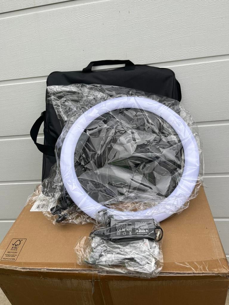 LED Ringlamp met Statief en Tas - voor Instagram en Tik-Tok, Audio, Tv en Foto, Lamp of Flitsset, R, Q, Nieuw
