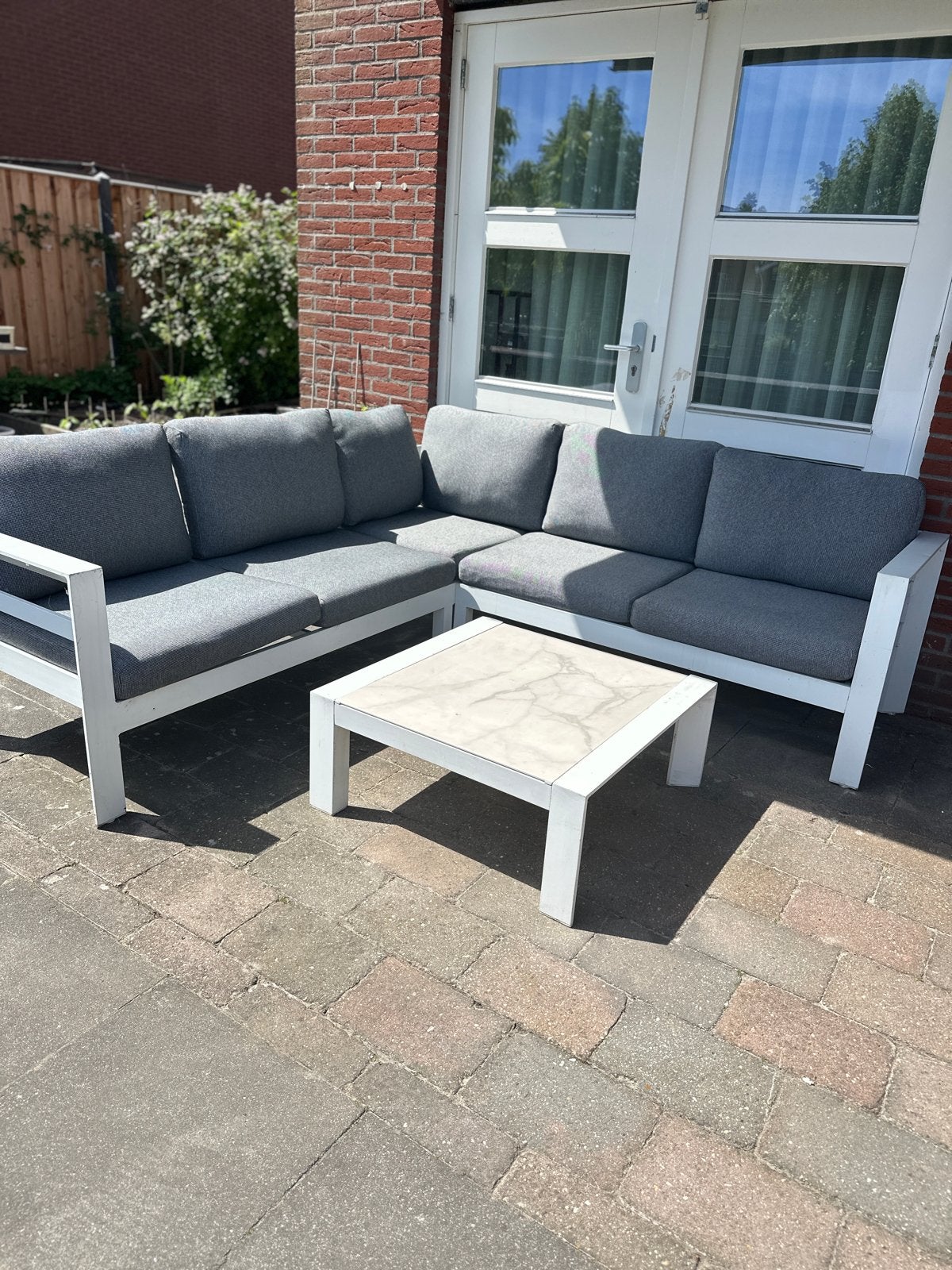 Moderne loungeset met marmerlook salontafel, Tuin en Terras, Ophalen, 5 zitplaatsen, Aluminium, Zo goed als nieuw