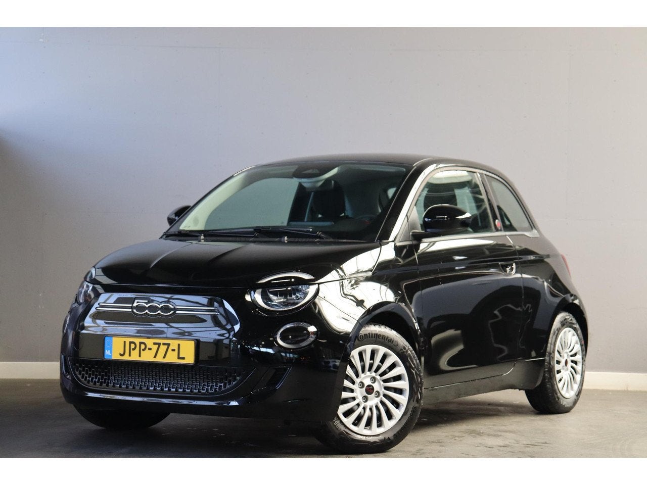 Fiat 500E RED 42 kWh VOORDEEL / Tot 7 jaar garantie, Auto's, Automaat, Stof, Gebruikt, 118 pk