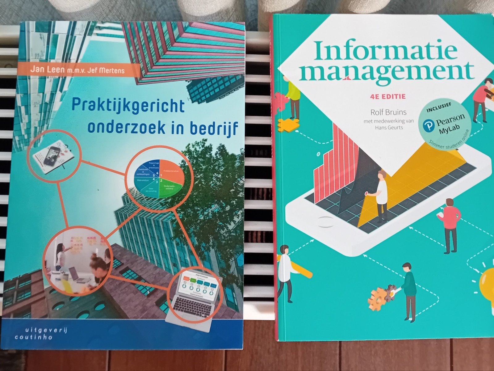 Diverse studieboeken HBO Facility Management, Ophalen, Diverse auteurs, HBO, Zo goed als nieuw