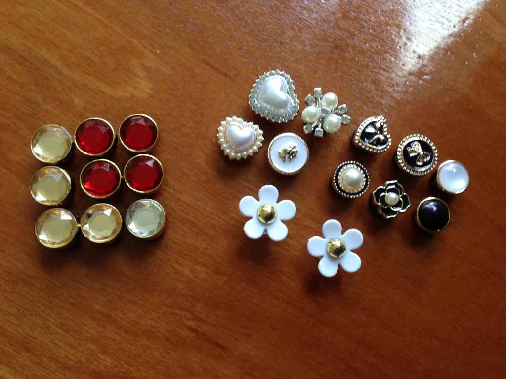 💖Diverse CHARMS/ Jibbitz voor b.v. CROCS., Overige merken, Overige materialen, Nieuw, Ophalen of Verzenden
