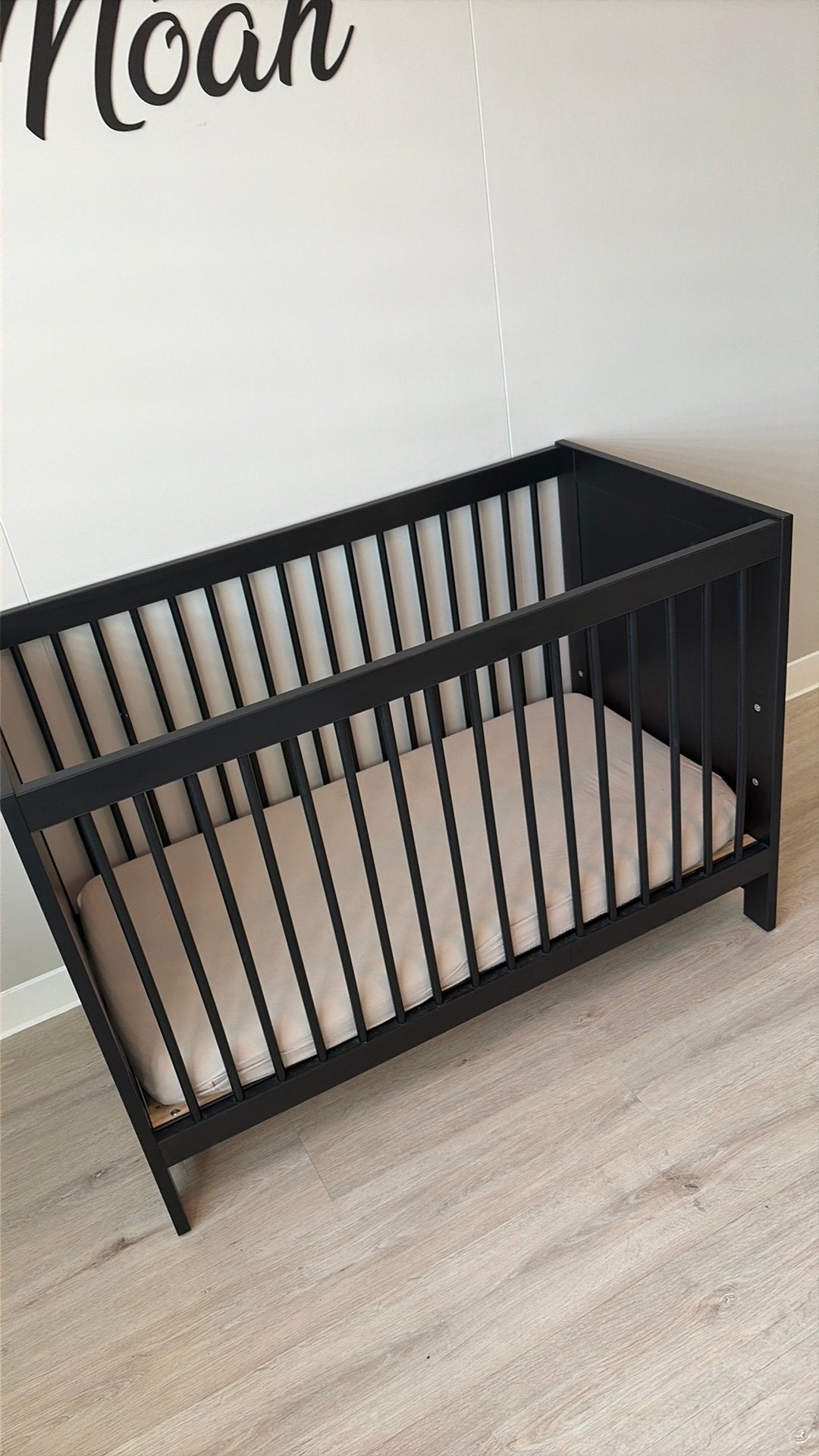 Ledikant Europe Baby Vittoria III Zwart 60 x 120 cm, Ophalen, Zo goed als nieuw, Minder dan 140 cm, Matras