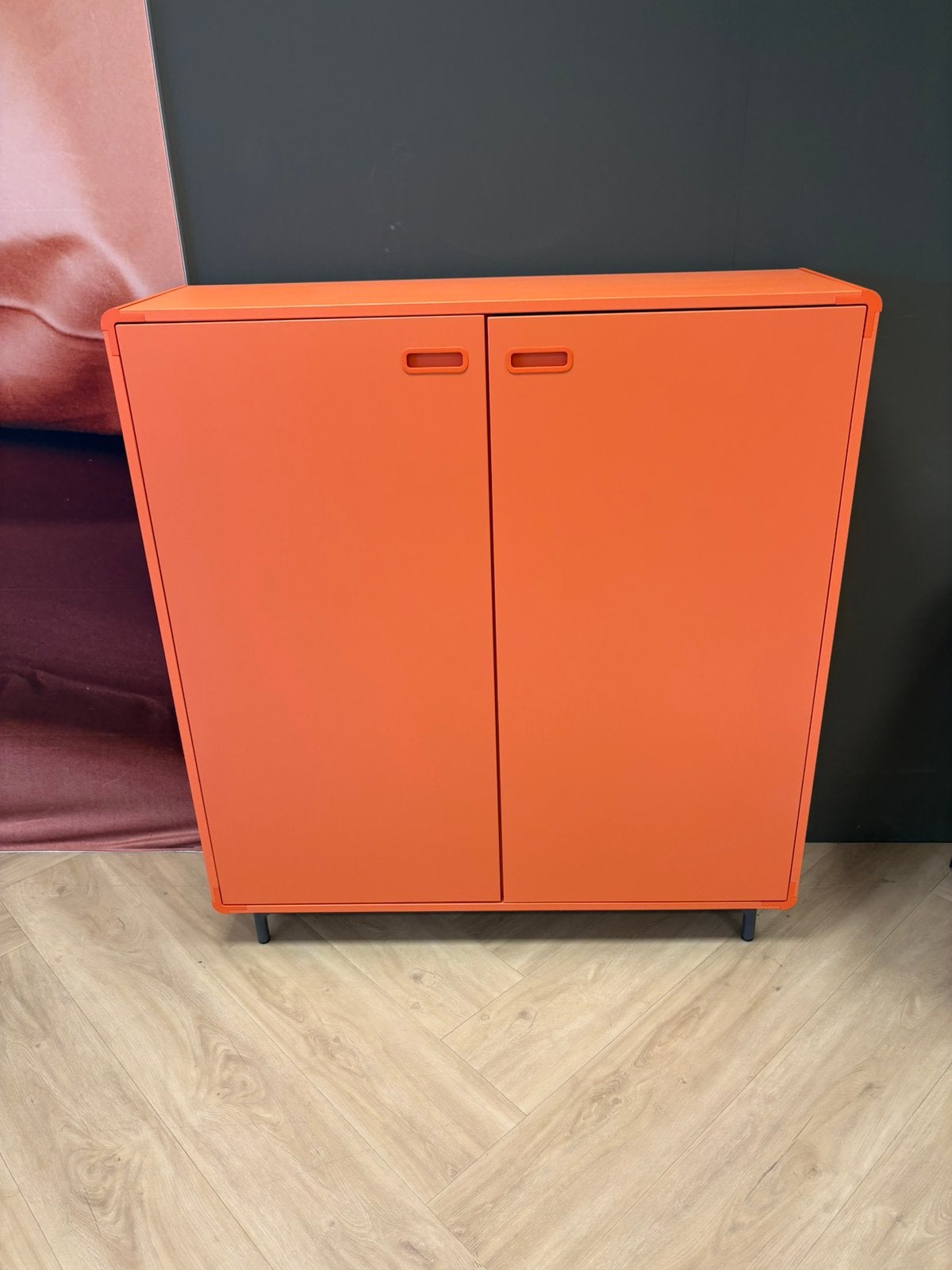 Artifort dressoir high Extens, Ophalen, Zo goed als nieuw, 25 tot 50 cm