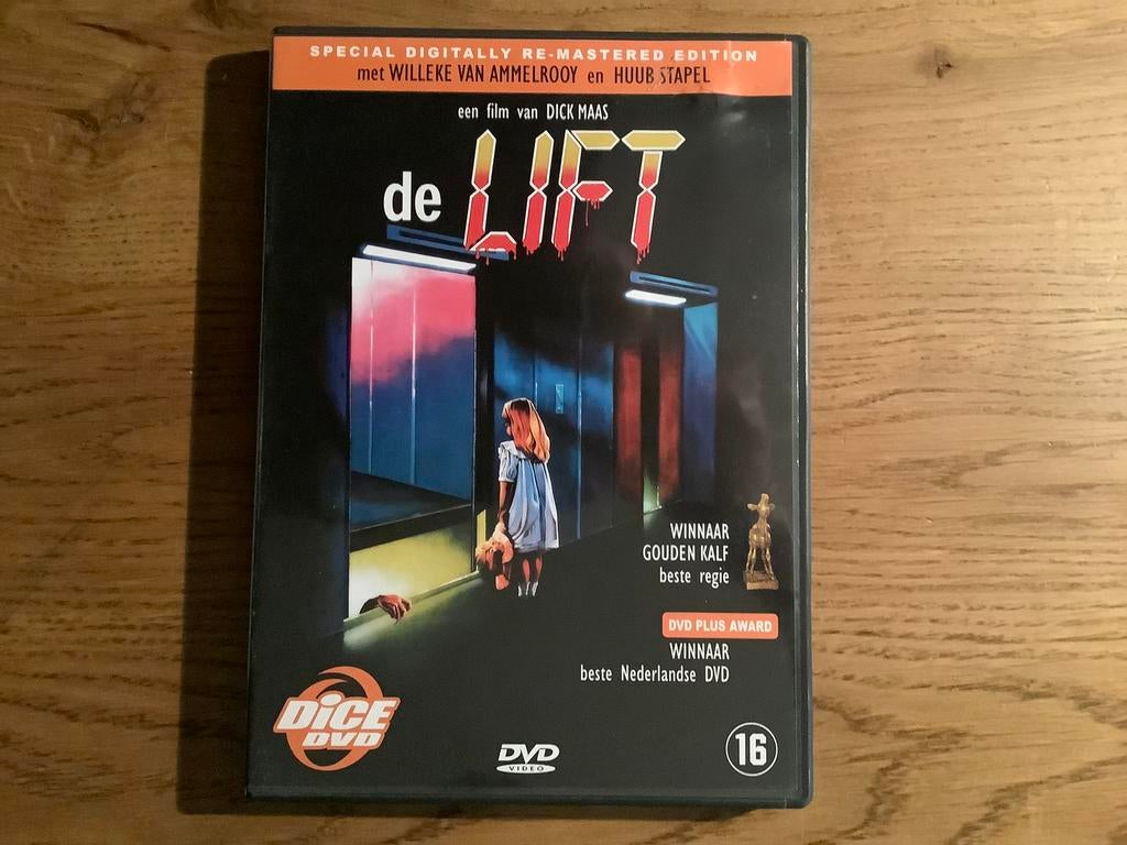 1). De Lift, met o.a. Huub Stapel, Willeke van Ammelrooy., Ophalen of Verzenden