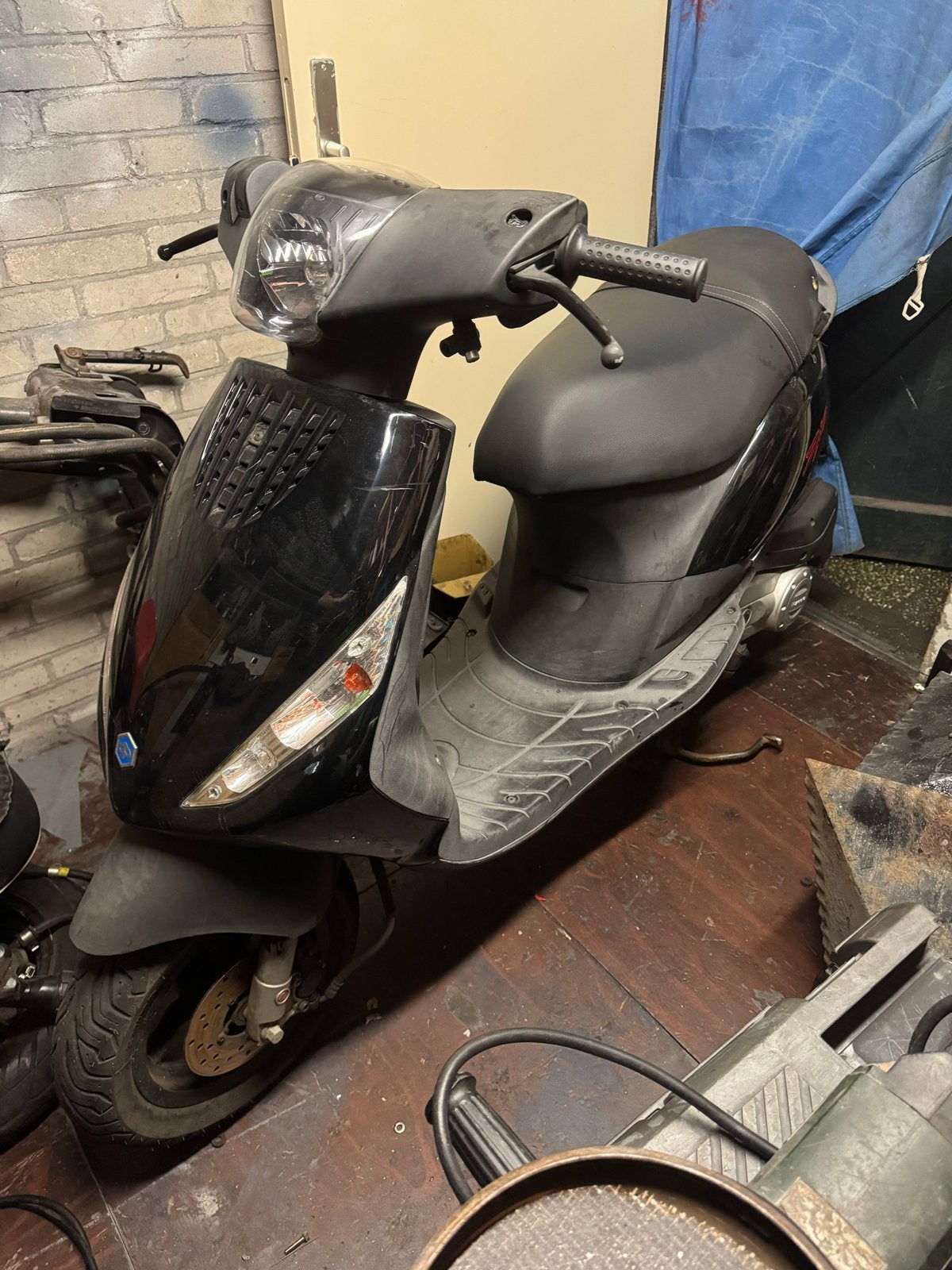 Piaggio Zip Euro 5 (2023) met WOK voor onderdelen, Gebruikt, Maximaal 45 km/u, Zip, Ophalen of Verzenden