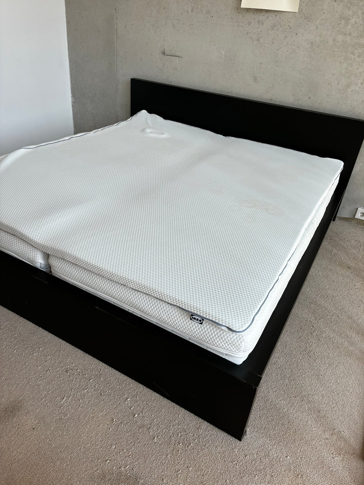 IKEA Bed 180x200 met pocketvering matrassen, Ophalen, Gebruikt, Bruin, Tweepersoons