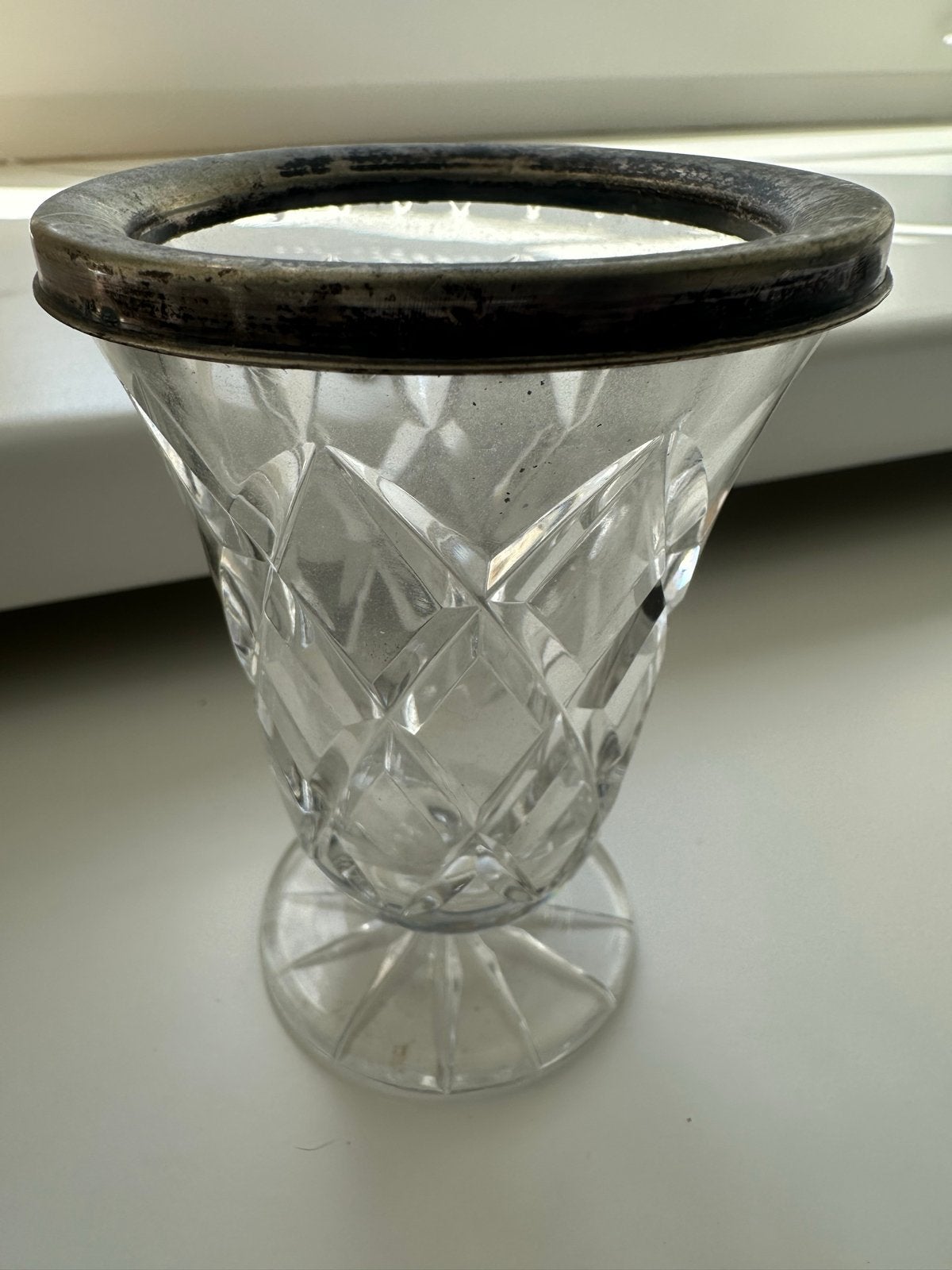 Vintage Kristallen vaasje met Zilveren Rand, Antiek en Kunst, Ophalen of Verzenden