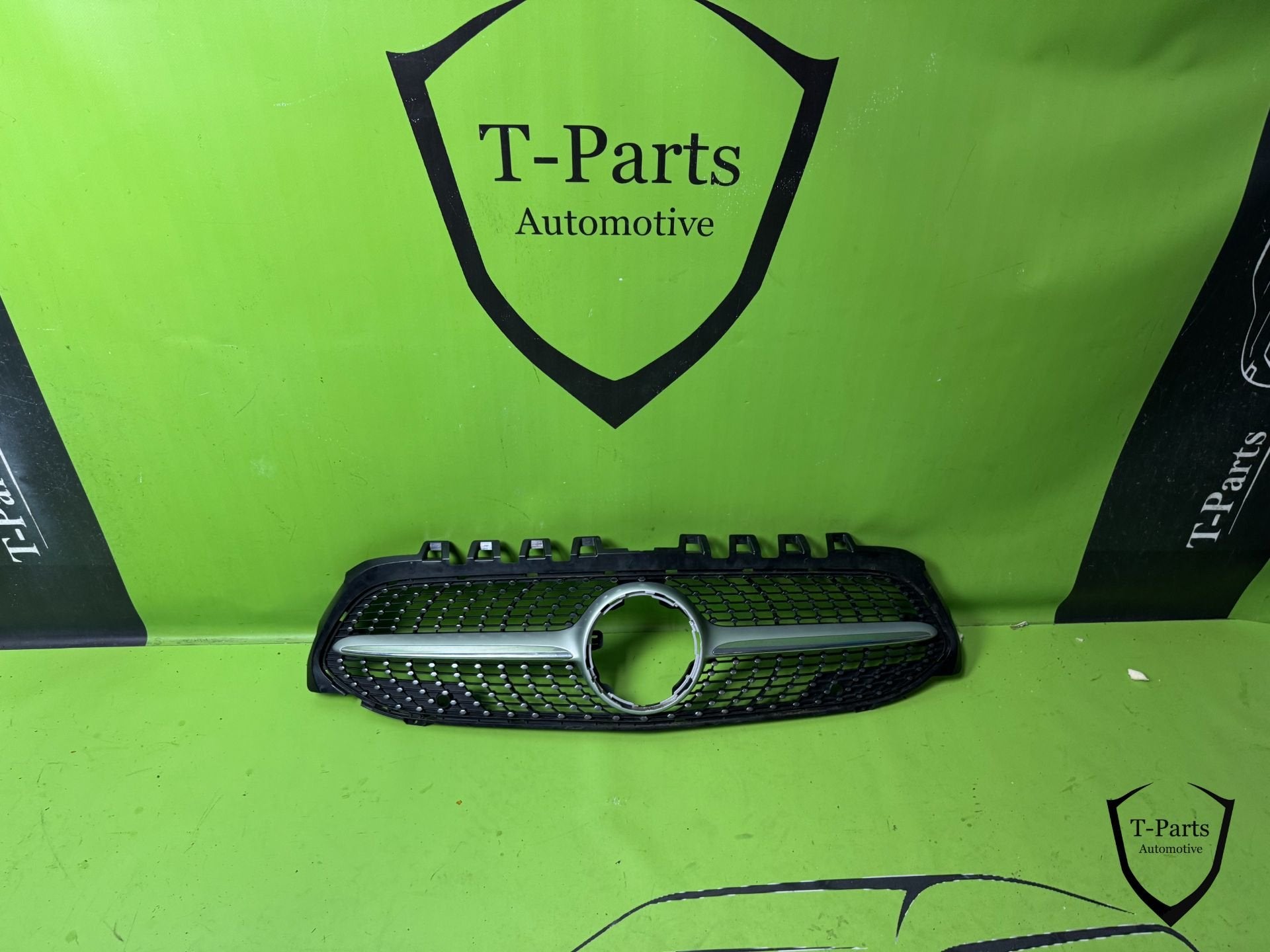 mercedes a klasse w177 voorbumper grill rooster grille