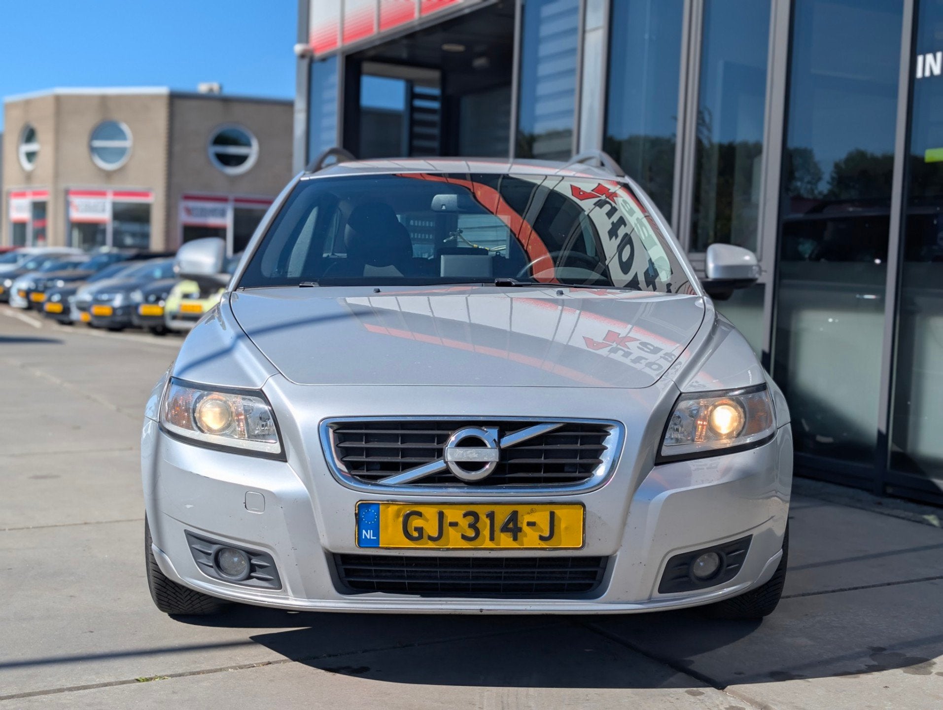 Volvo V50 1.6D S/S Momentum - Pdc- Navi - Trekhaak, Auto's, Volvo, Voorwielaandrijving, Stof, Gebruikt, Zwart