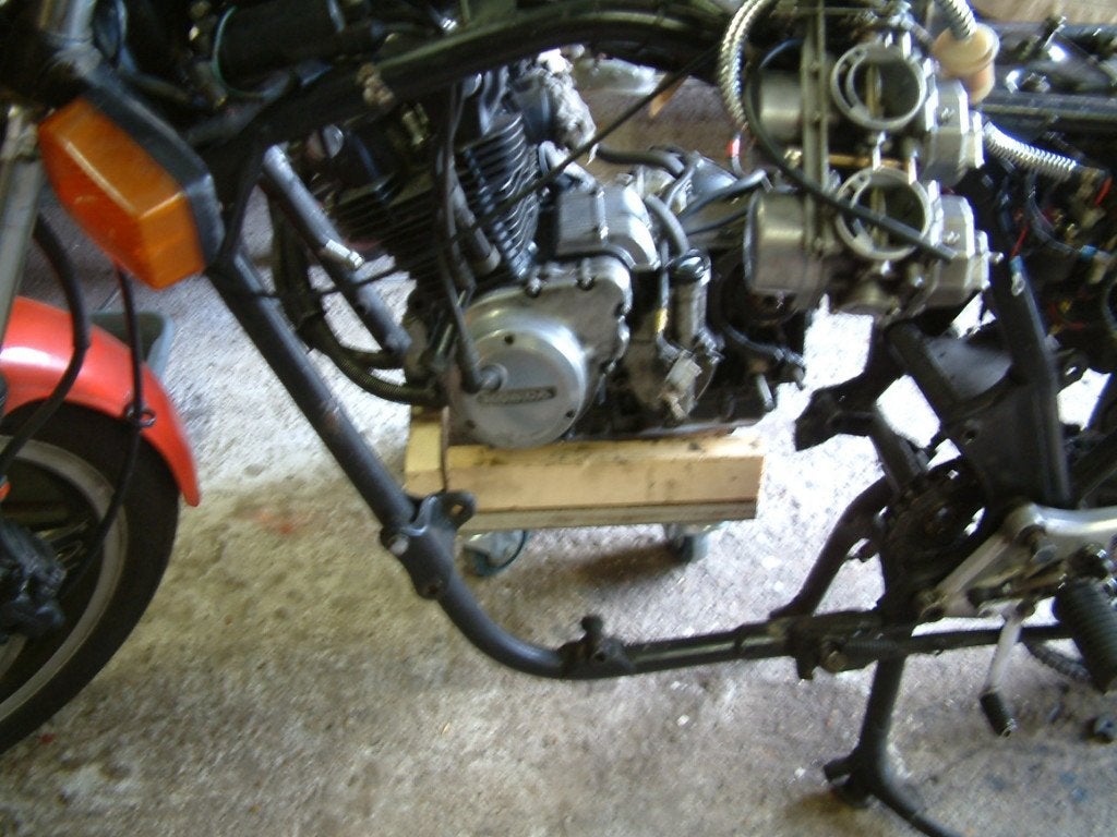 blok en blok delen van een bol dor 750-900, Motoren, Ophalen, Gebruikt