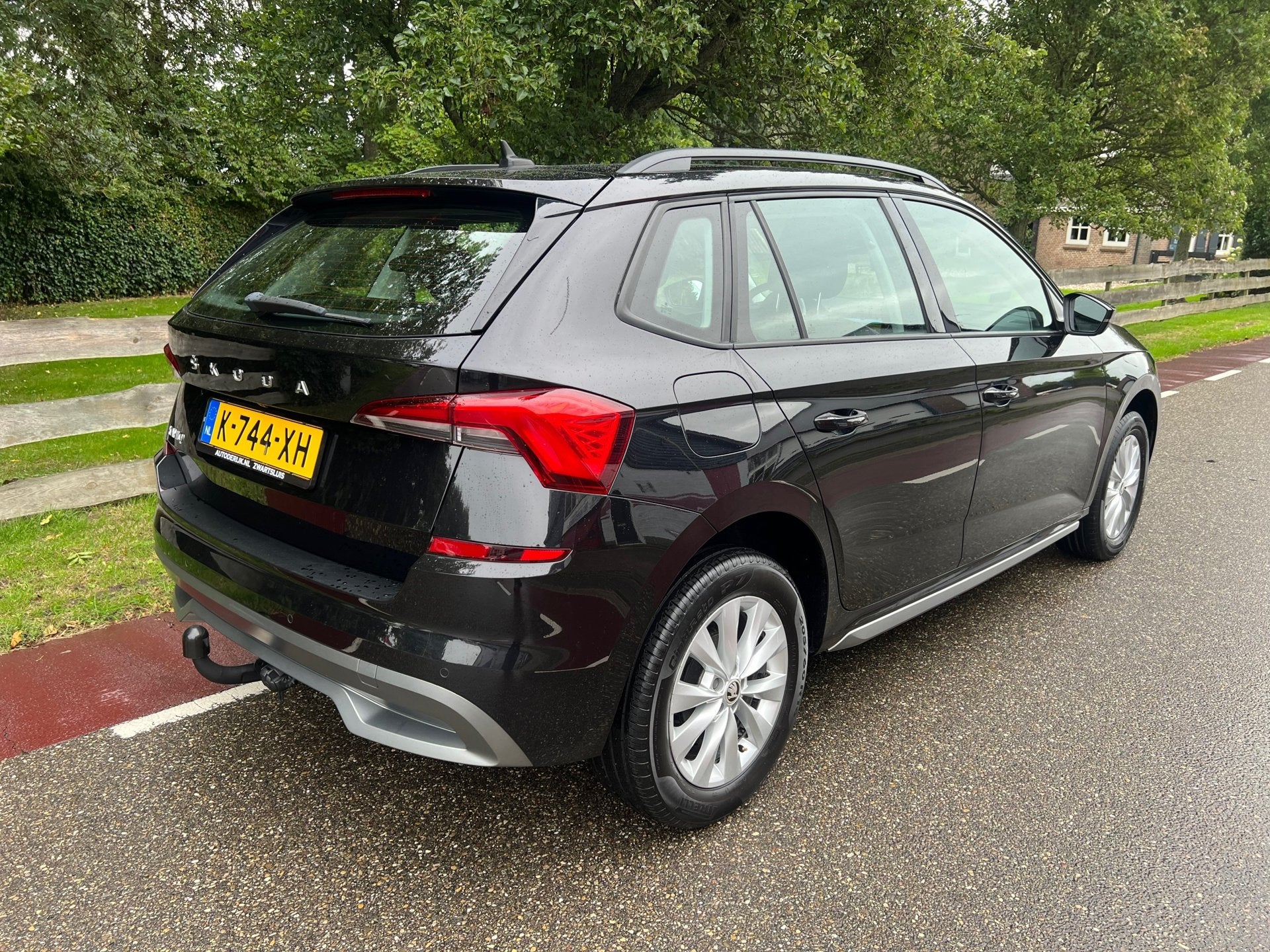 Skoda Kamiq 1.0 TSI Style Camera Trekhaak, Auto's, Stof, Gebruikt, Origineel Nederlands, Handgeschakeld
