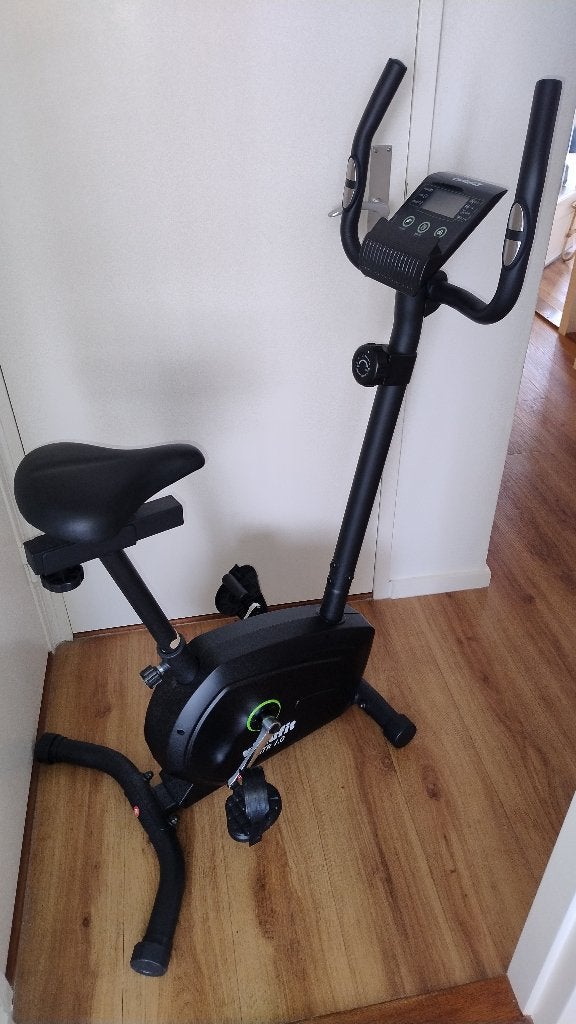Hometrainer, 1 jaar oud en weinig gebruikt, Ophalen, Buik, Zo goed als nieuw, Metaal