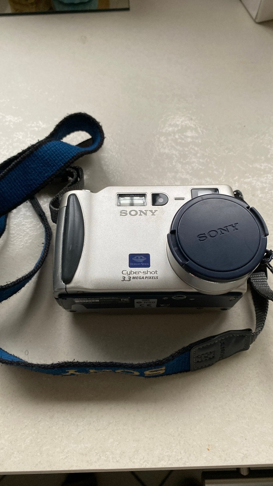 Sony Cyber-shot DSC-S70 Digitale Camera met Accessoires, Audio, Tv en Foto, Fotocamera's Digitaal, Ingebouwde flitser, Gebruikt