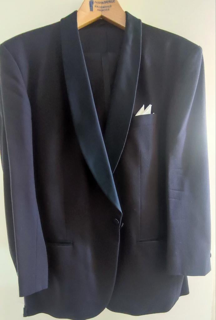 Wilvorst Heren Smoking donker blauw 26, alleen afhalen in, Ophalen, Zo goed als nieuw, Overige maten, Blauw