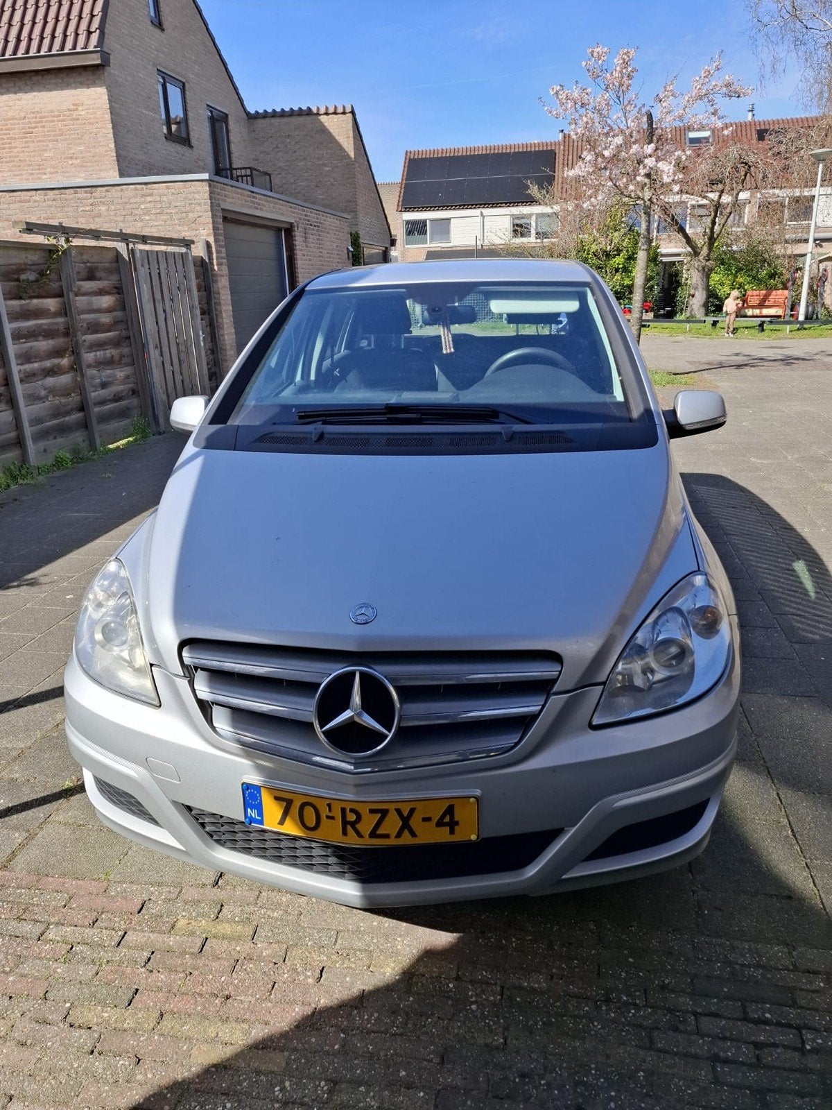 Mercedes-Benz B-Klasse 1.5 B160 5DRS 2011 Grijs, Auto's, Voorwielaandrijving, 1498 cc, Origineel Nederlands, Handgeschakeld
