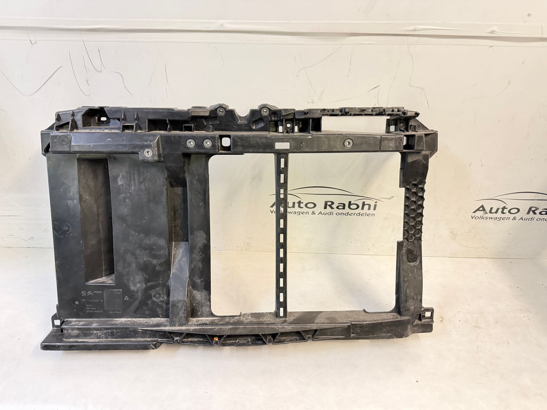 Peugeot 208 voorfront 1.2 9823719380, Auto-onderdelen, Gebruikt, -, -, Ophalen of Verzenden