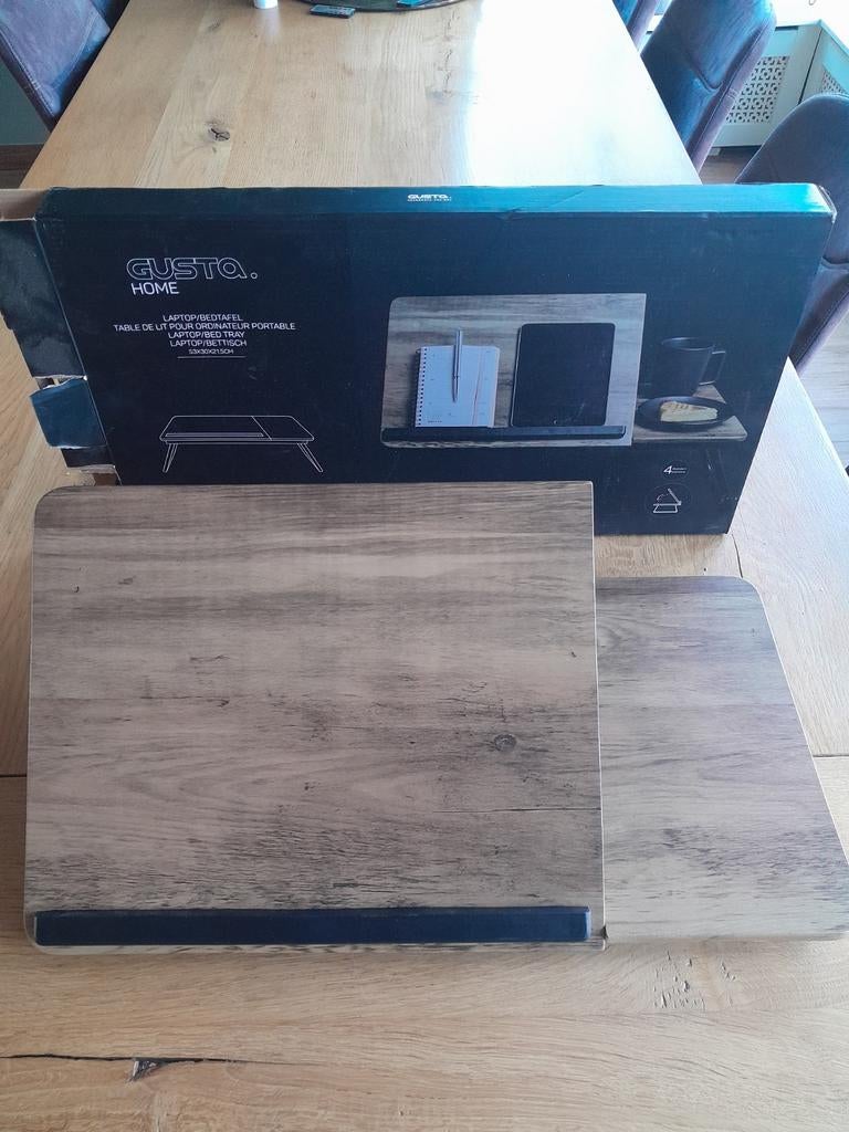 Gusta Home Laptoptafel / Laptopstandaard - Houtlook, Computers en Software, Laptoptafels, Zo goed als nieuw, Ophalen of Verzenden