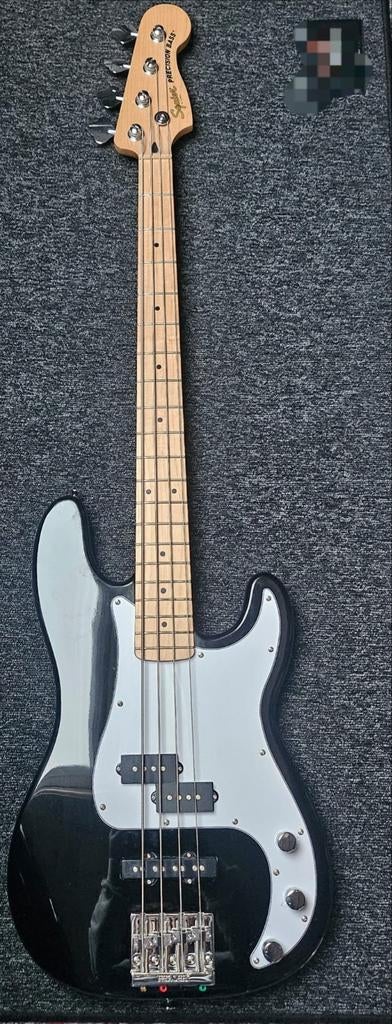 Squier Precision Bassgitaar Met Fender Upgrades, Ophalen of Verzenden