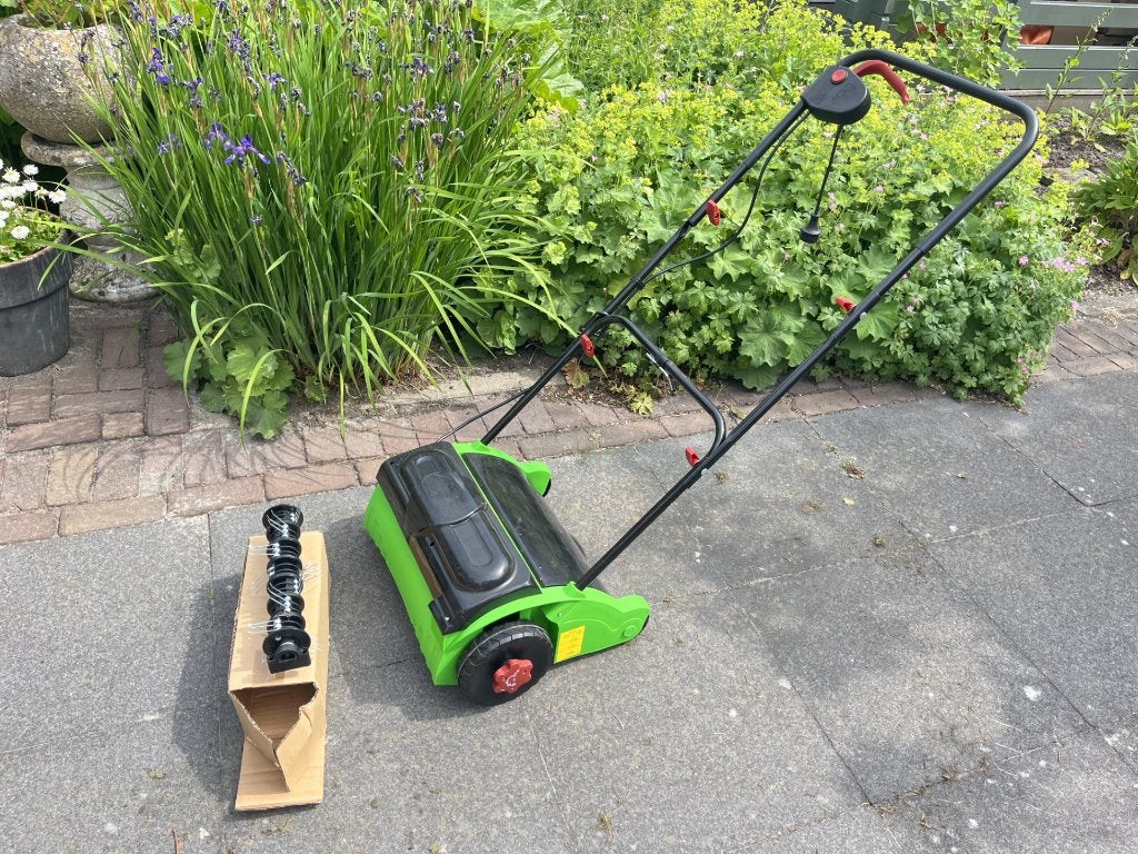 Florabest verticuteermachine  nooit gebruikt, Ophalen, Zo goed als nieuw, Elektrisch, Florabest