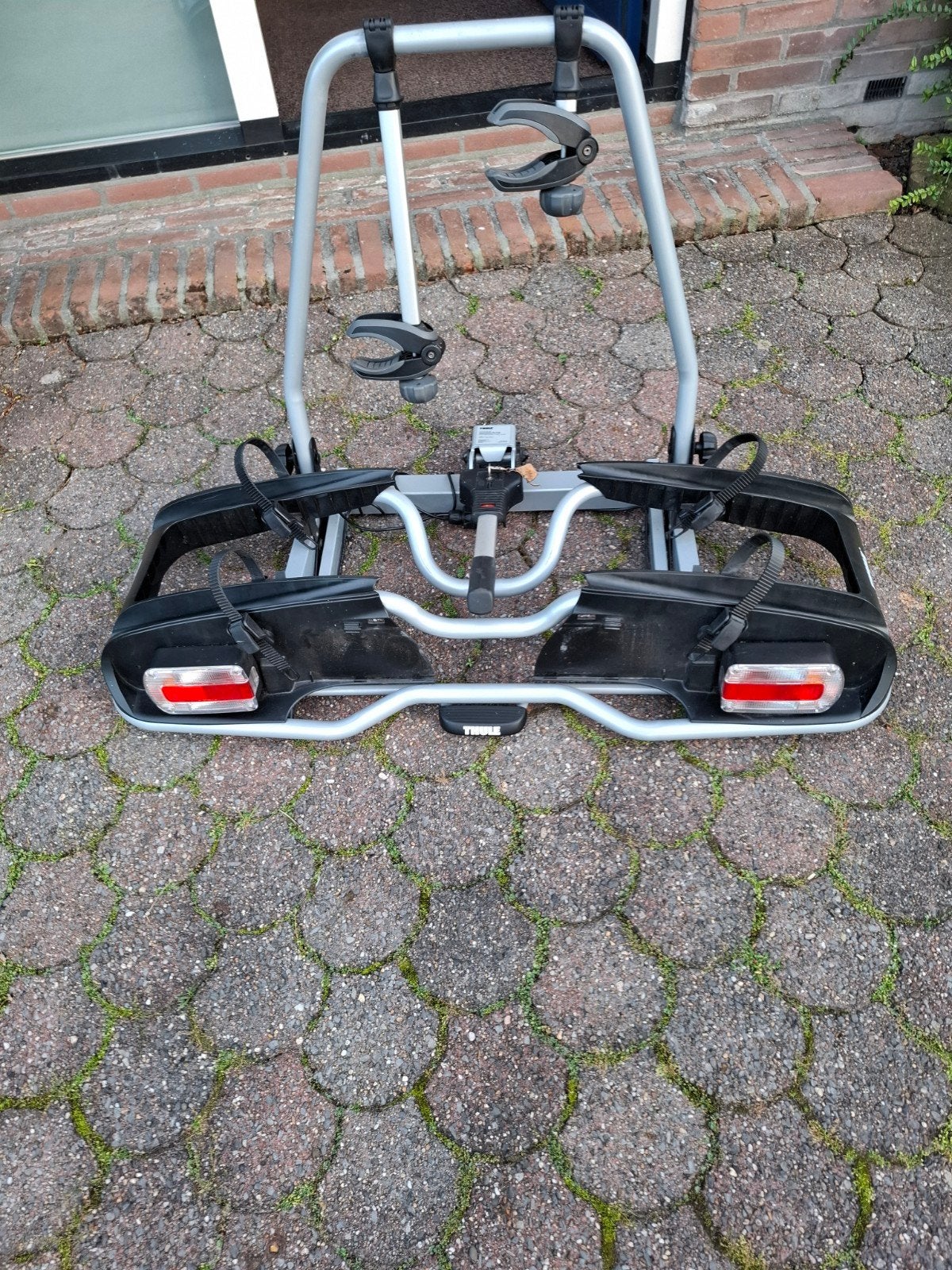 Thule EP 916 Trekhaakdrager voor 2 fietsen, Ophalen, Elektrische fiets, Zo goed als nieuw, 2 fietsen