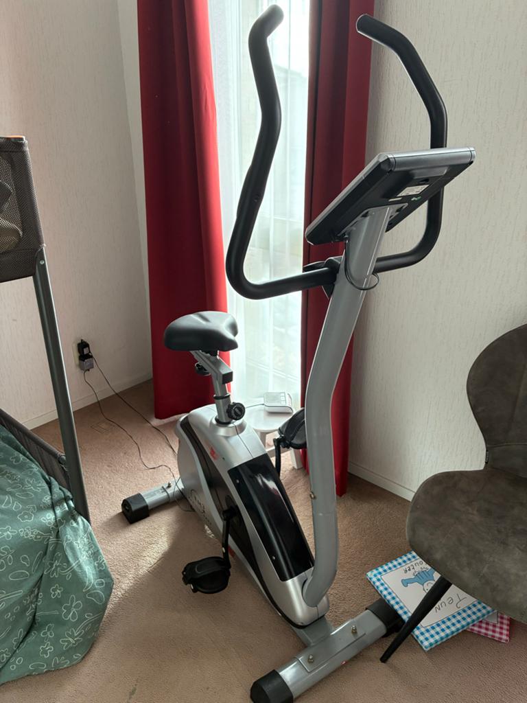Christopeit Sport EM3 Hometrainer - Zo goed als nieuw, Ophalen, Zo goed als nieuw, Metaal, Benen
