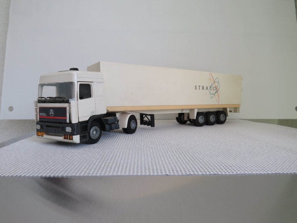 Seddon Atkinson Stratos, Hobby en Vrije tijd, Modelauto's | 1:50, Zo goed als nieuw, Bus of Vrachtwagen, Lion Toys, Ophalen