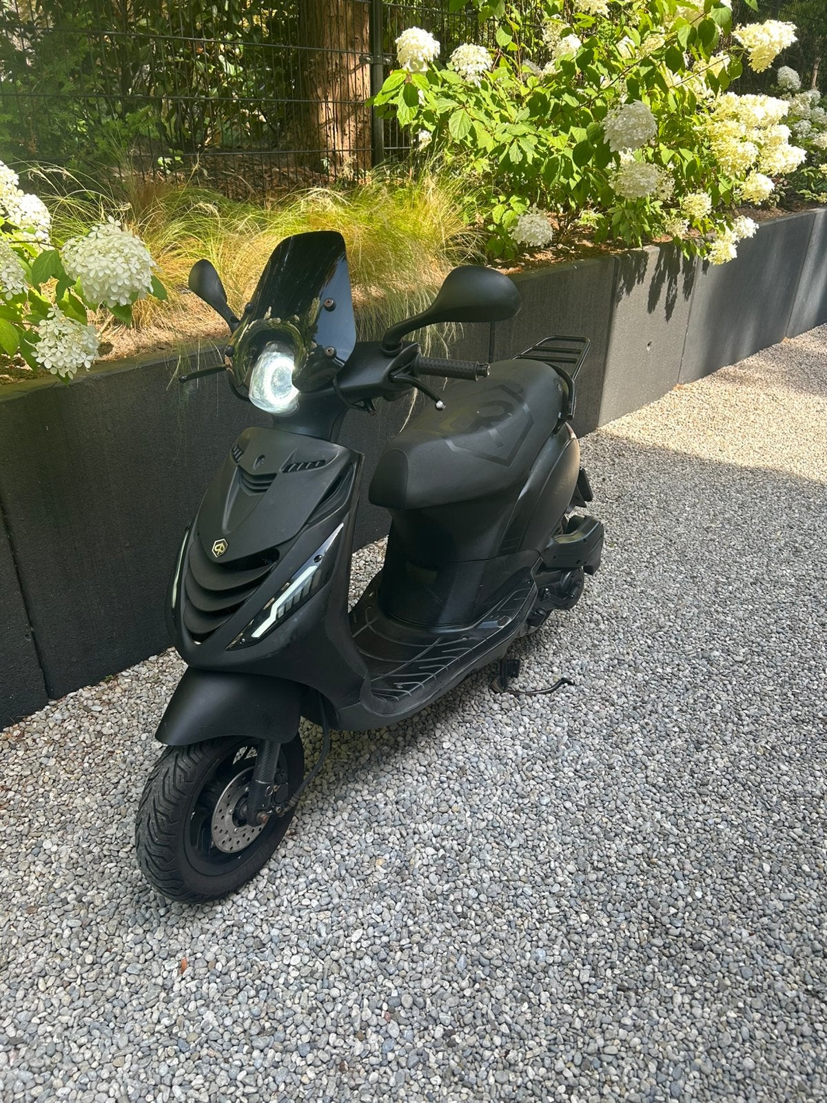 Piaggio zip 4t 2017, brom kenteken, Fietsen en Brommers, Ophalen, Zo goed als nieuw, Benzine, Zip