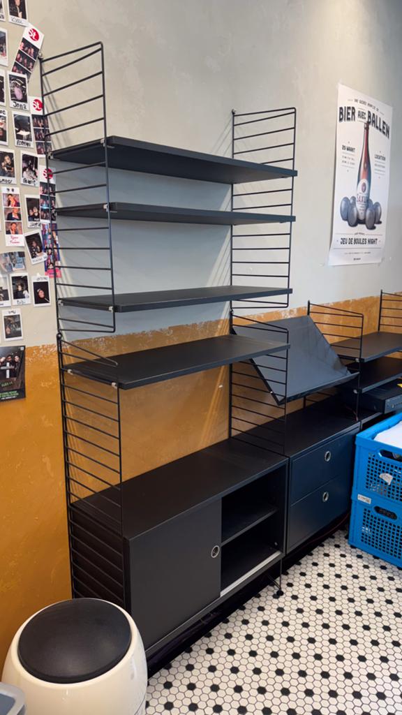 Prachtige String Furniture Nisse Kast Zwart - ZGAN!, Ophalen, Zo goed als nieuw