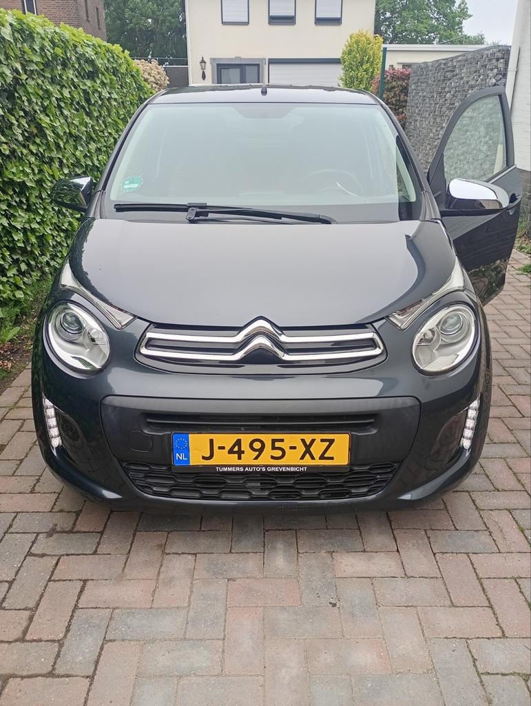 Citroën C1 1.0 VTi 72PK S&S 5D 2020 Grijs, Auto's, Citroën, 4 stoelen, C1, Origineel Nederlands, Handgeschakeld