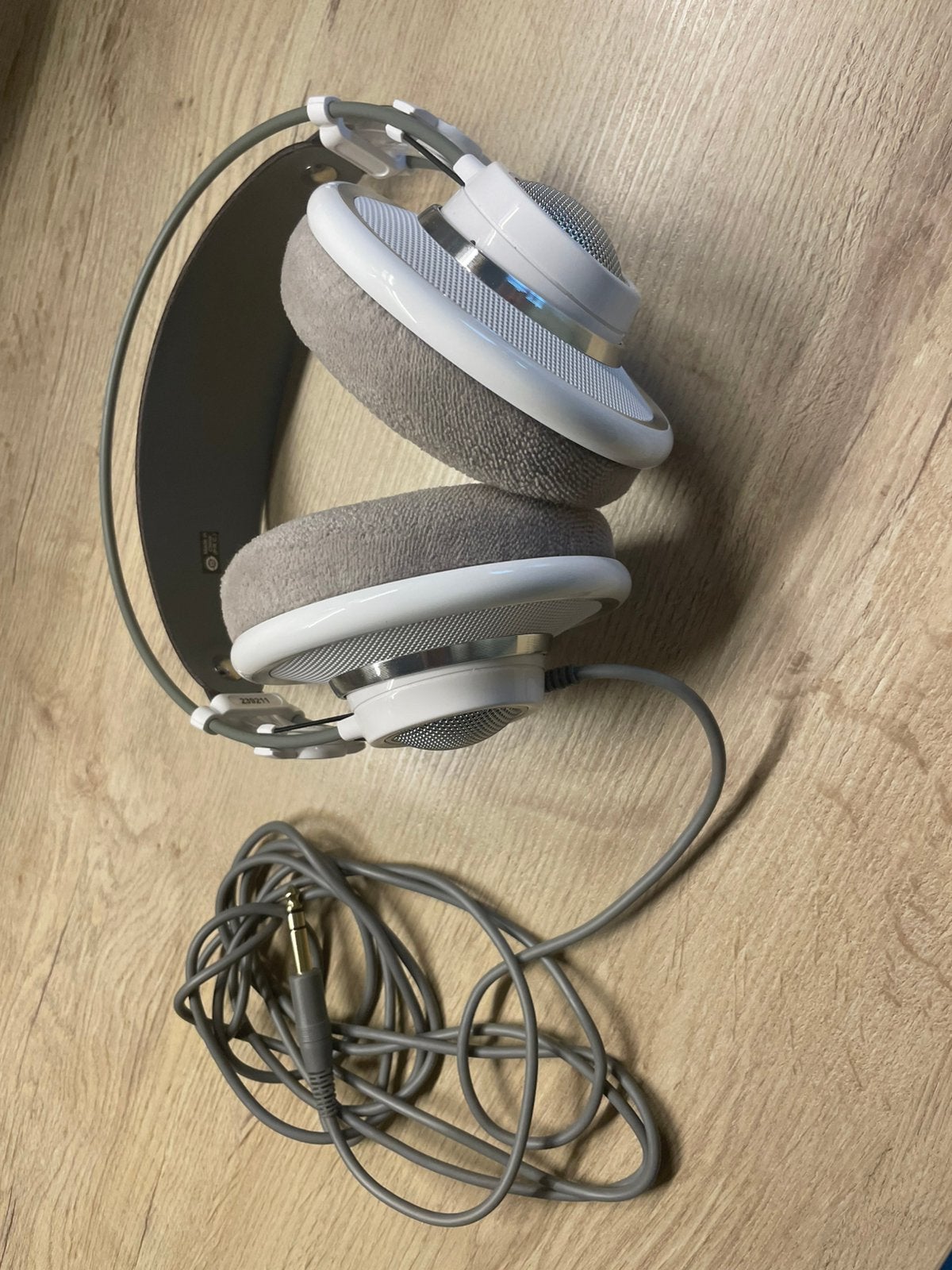 AKG reference headphone 701, Ophalen of Verzenden, Zo goed als nieuw, Overige merken