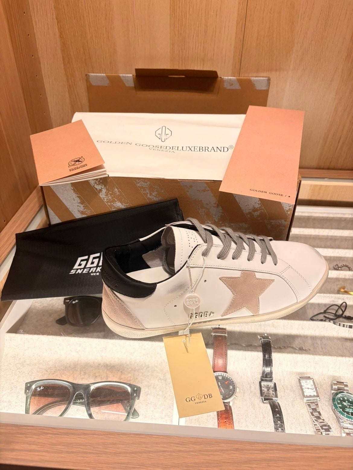 Gloednieuwe Golden Goose sneakers - Maat 42, Verzenden, Nieuw, Wit, Sneakers of Gympen