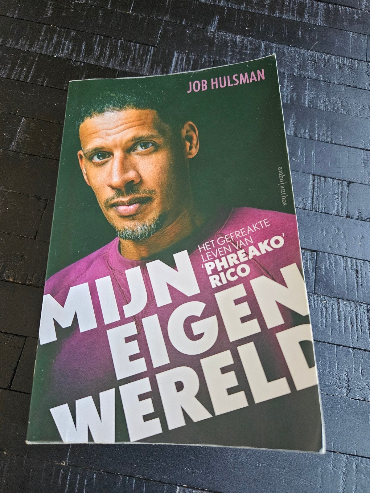 Mijn Eigen Wereld - Het leven van 'Phreako' Rico, Job Hulsman, Overige, Ophalen of Verzenden, Zo goed als nieuw