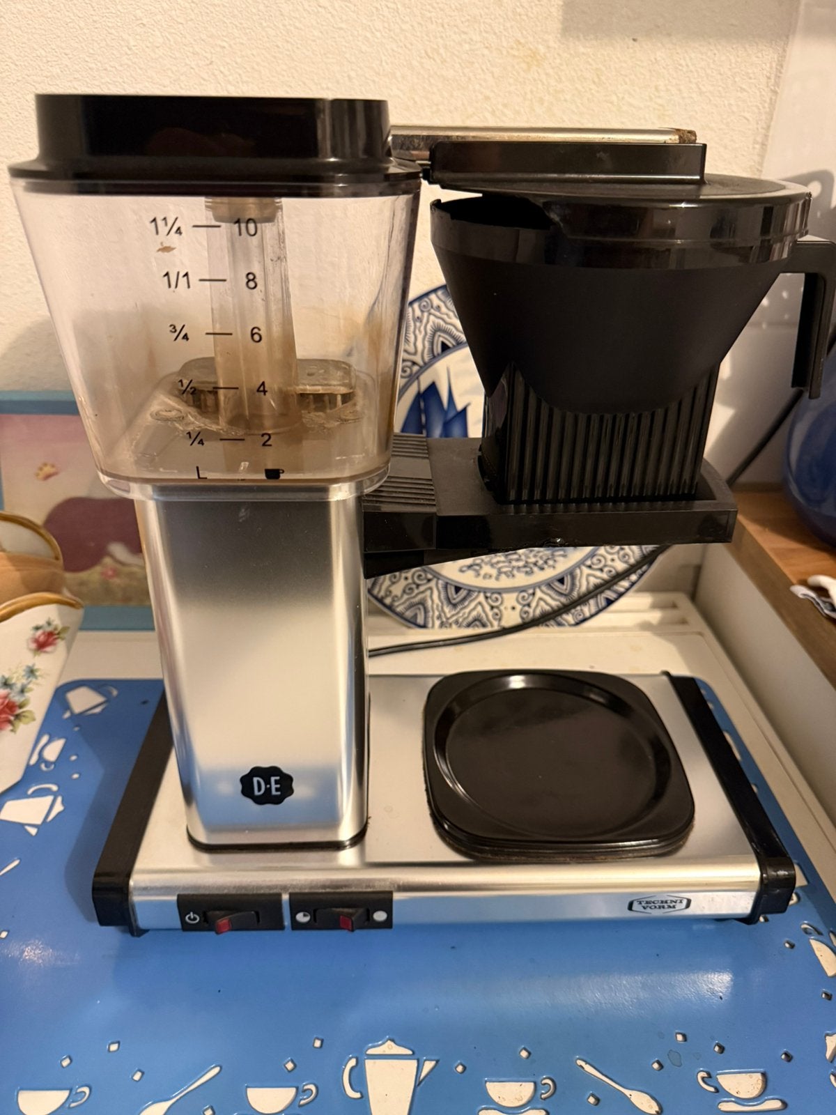 Douwe Egberts Moccamaster koffiezetapparaat, 4 tot 10 kopjes, Ophalen of Verzenden, Zo goed als nieuw, Koffiemachine