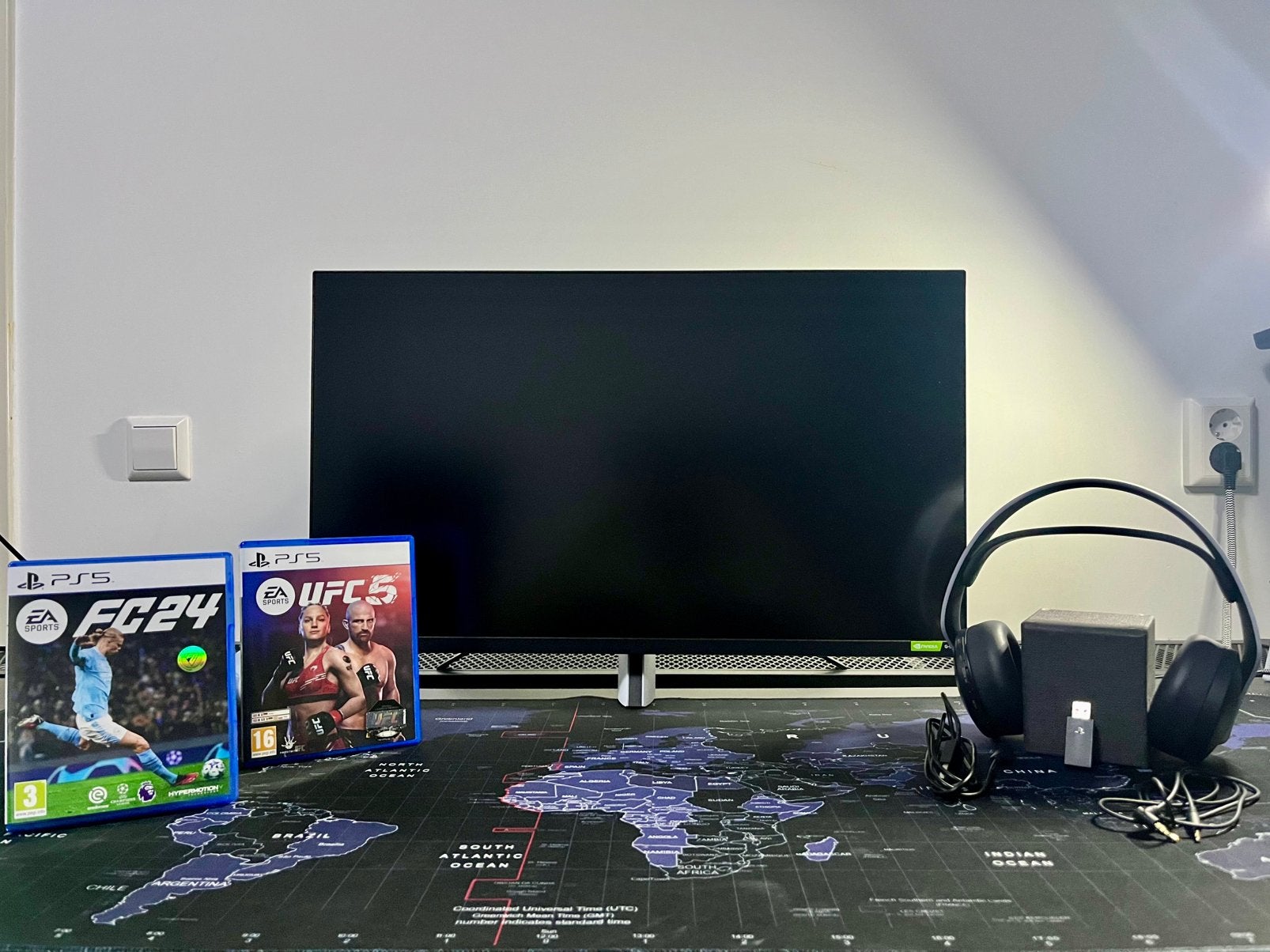 Sony INZONE M3 240Hz + Pulse 3D Headset + FC 24 + UFC 5 |PS5, Computers en Software, Monitoren, Zo goed als nieuw, 201 Hz of meer