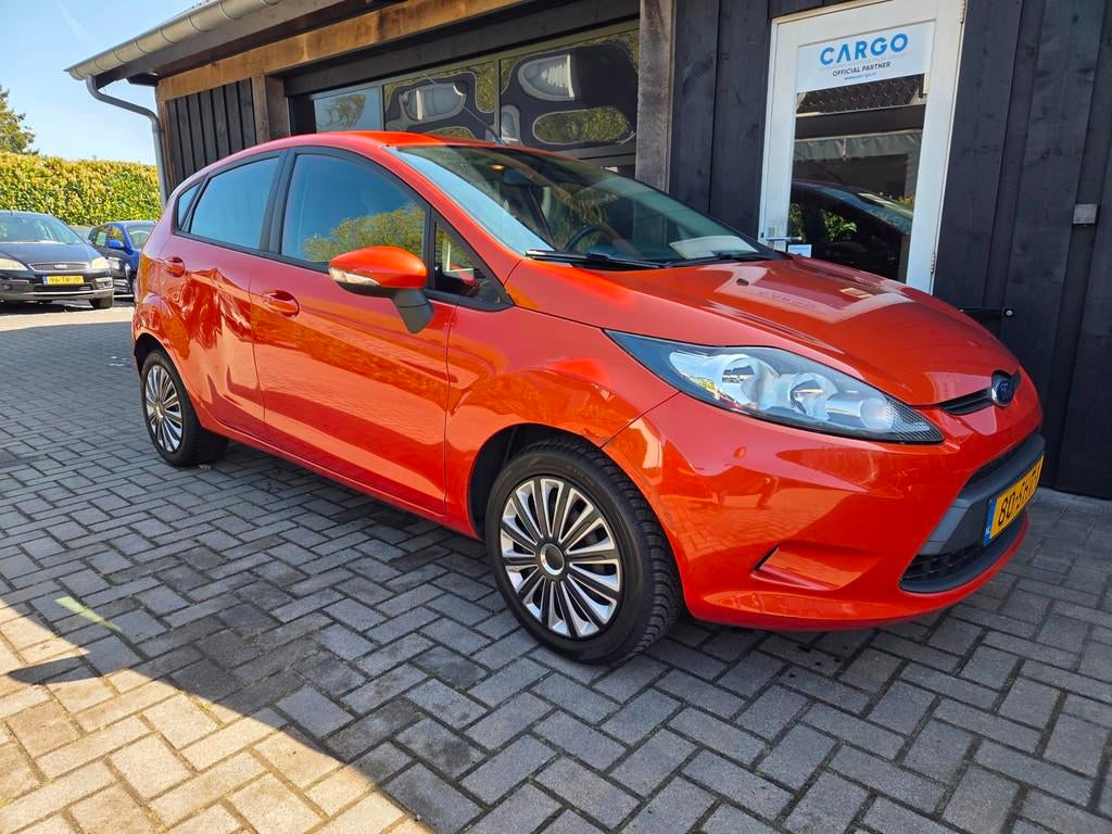 Ford Fiesta 1.25 Limited *LEES TEKST*, Voorwielaandrijving, Euro 5, Stof, Gebruikt