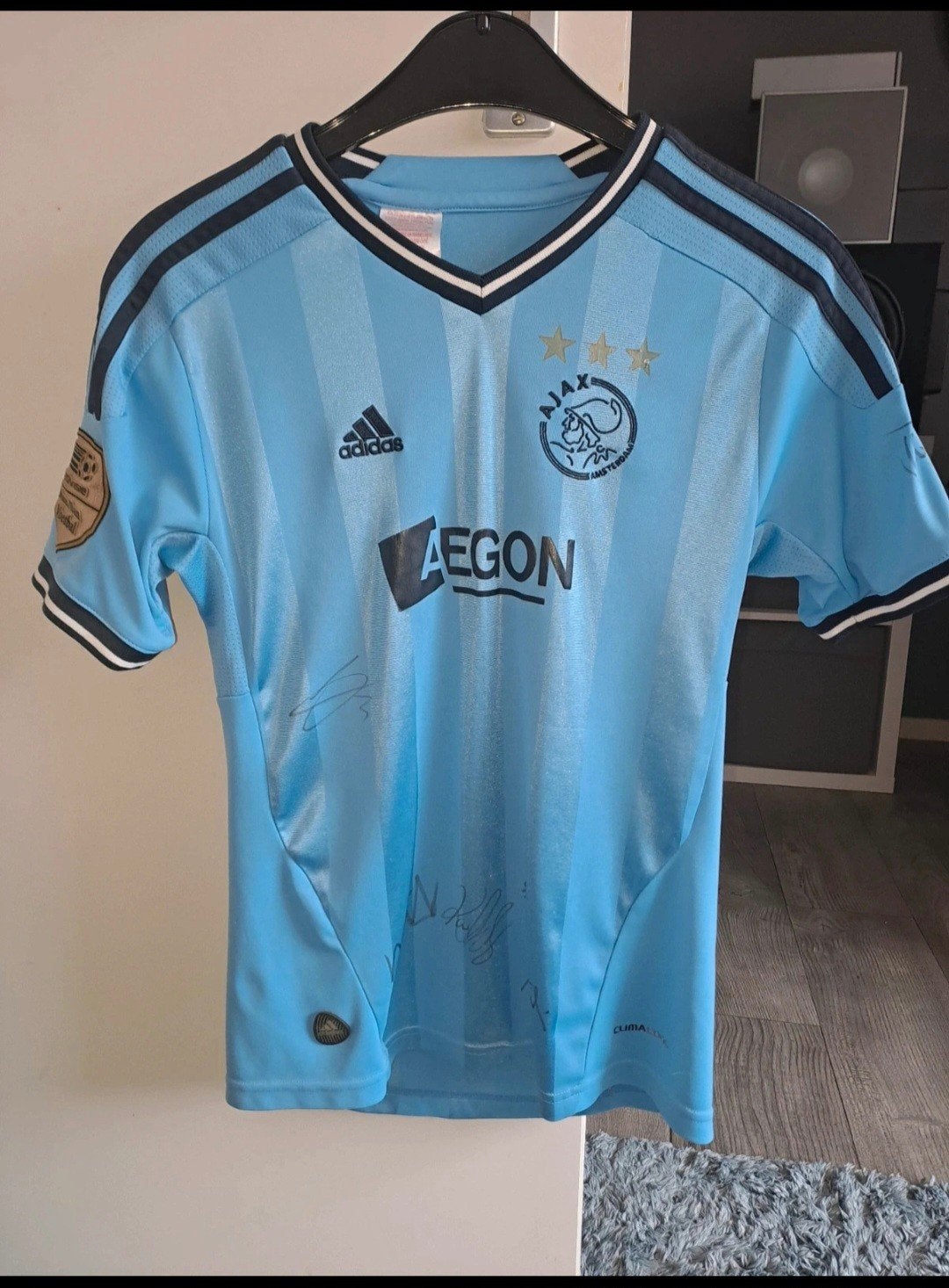 Ajax shirt met handtekeningen, Maat S, Ophalen of Verzenden, Gebruikt, Shirt