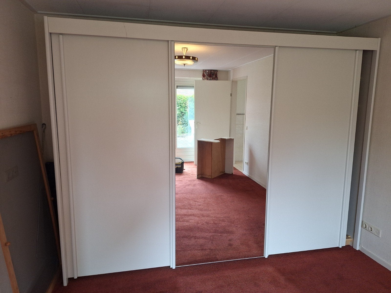 Kledingkast ophalen en zelf  demonteren, Huis en Inrichting, Ophalen, Gebruikt, 200 cm of meer, Met plank(en)