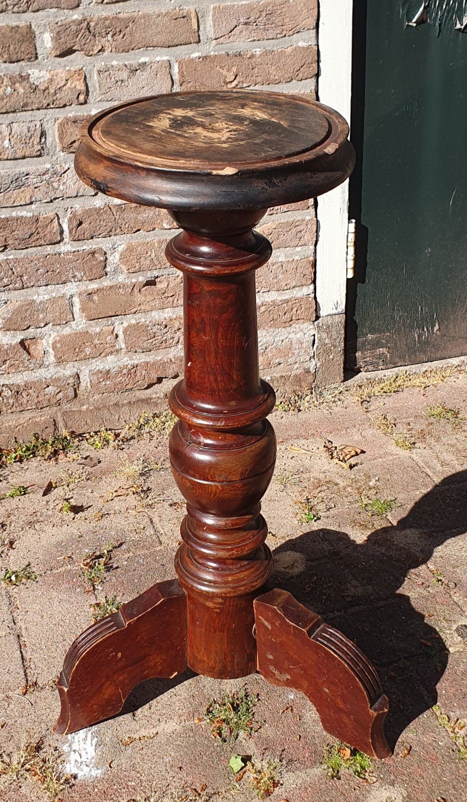 Oude houten plantenstandaard / bijzettafeltje
65cm hoog, Ophalen, Gebruikt