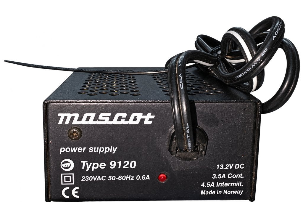 MASCOT power supply 13.2V DC 3,5 A, Ophalen of Verzenden, Zo goed als nieuw, Toebehoren