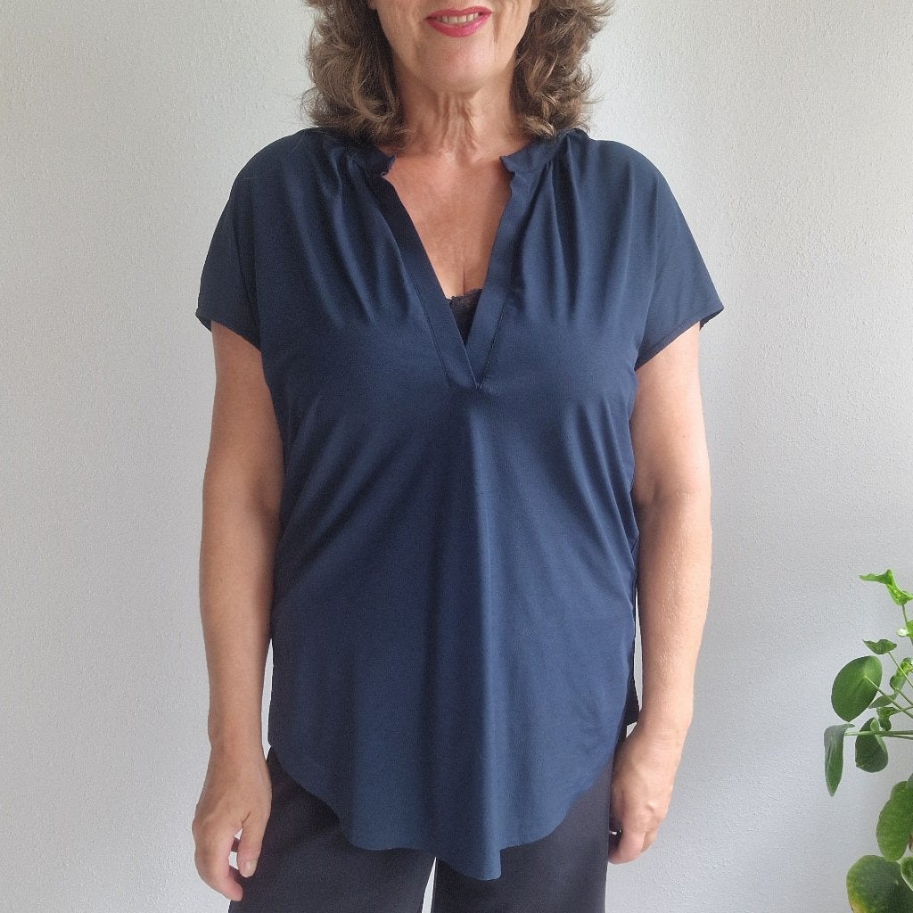 Japan TKY top. Maat S. Blauw, Maat 38/40 (M), Blauw, Nijmegen, Ophalen of Verzenden