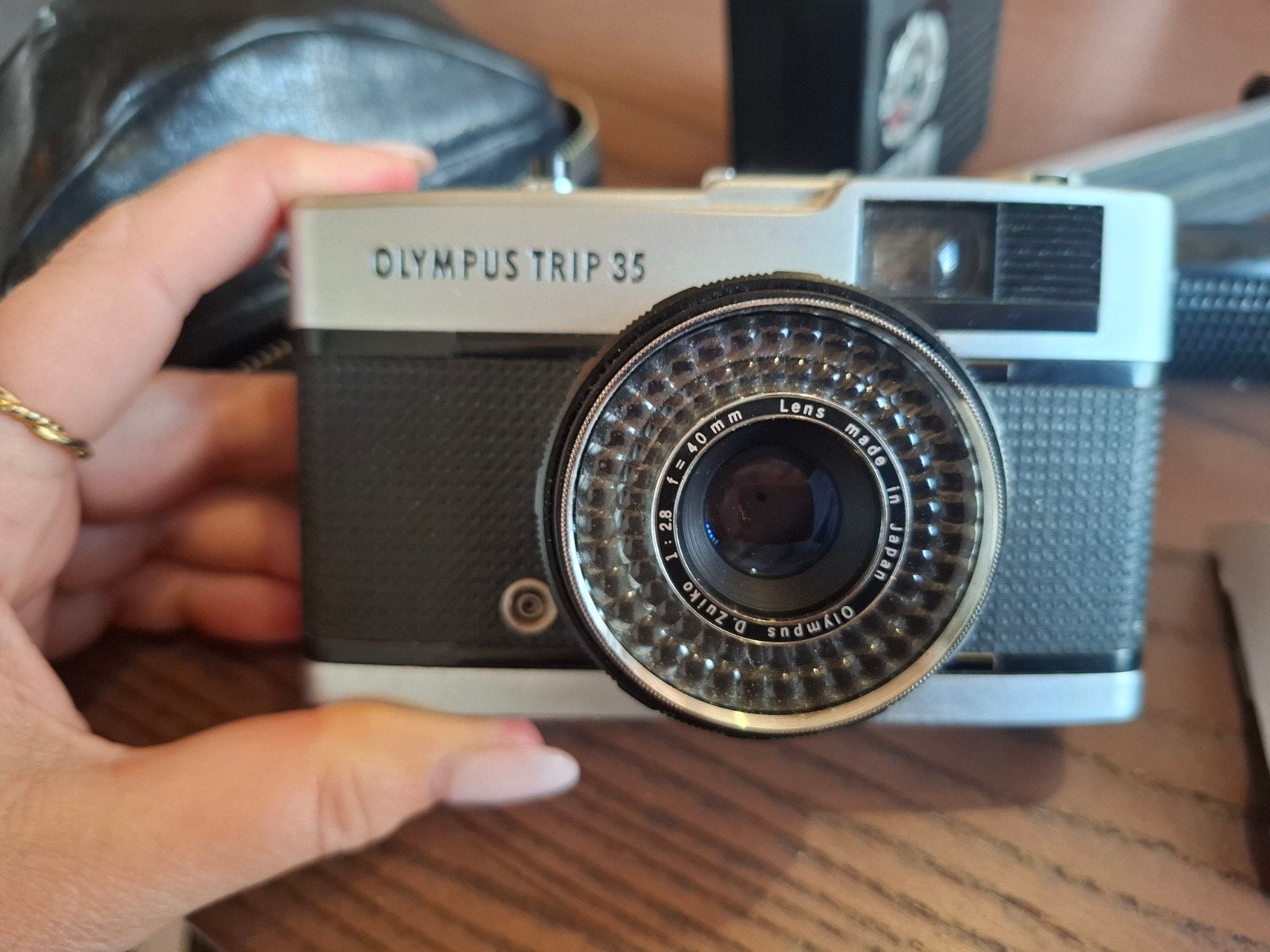 Olympus Trip 35 vintage analoge camera + Zuiko 40mm f/2.8 +, Ophalen, Compact, Olympus